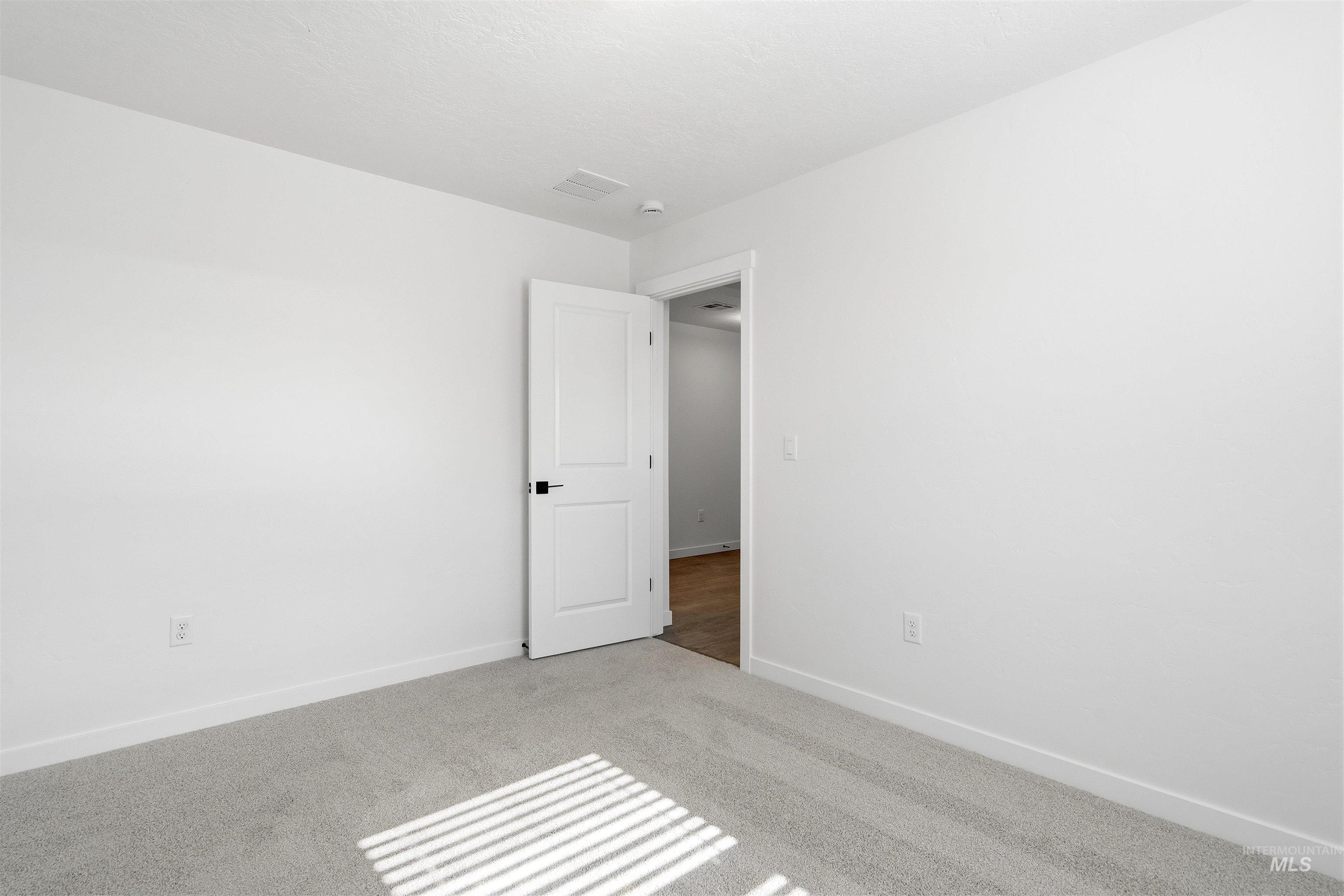 4321 Solitude Way Property Photo 24