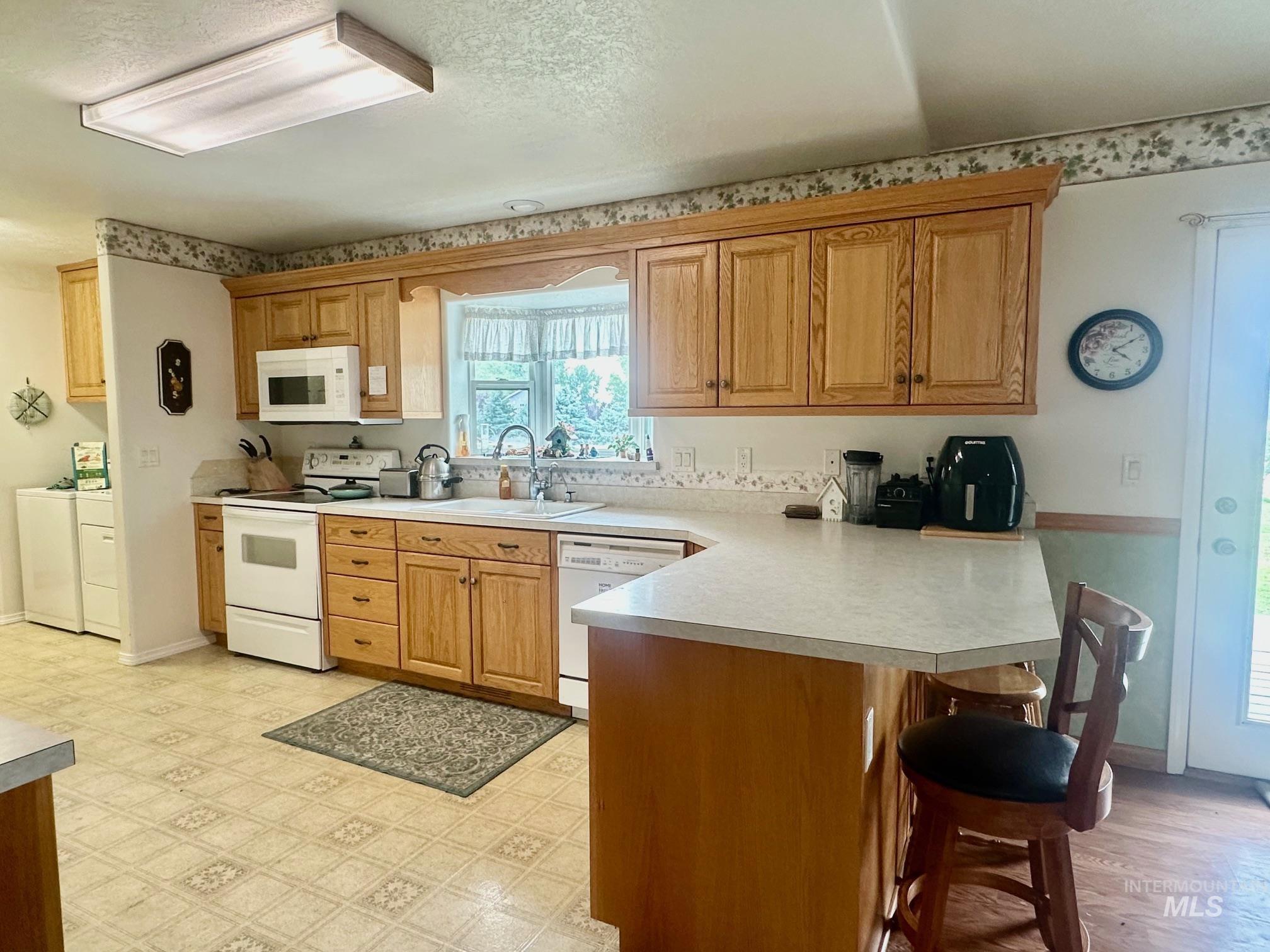 3484 E 3195 N Property Photo 9