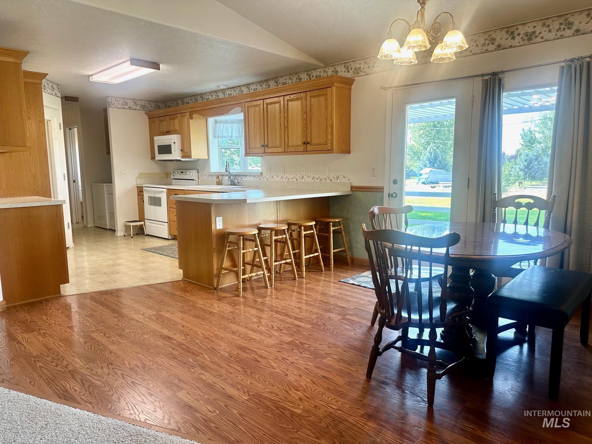 3484 E 3195 N Property Photo 9
