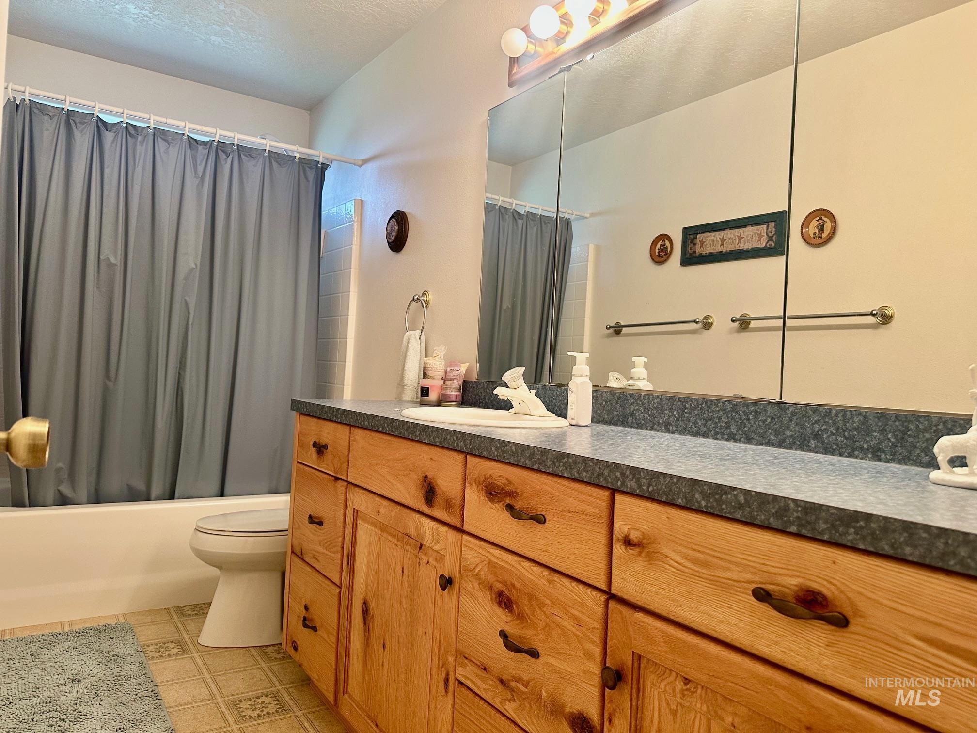 3484 E 3195 N Property Photo 10
