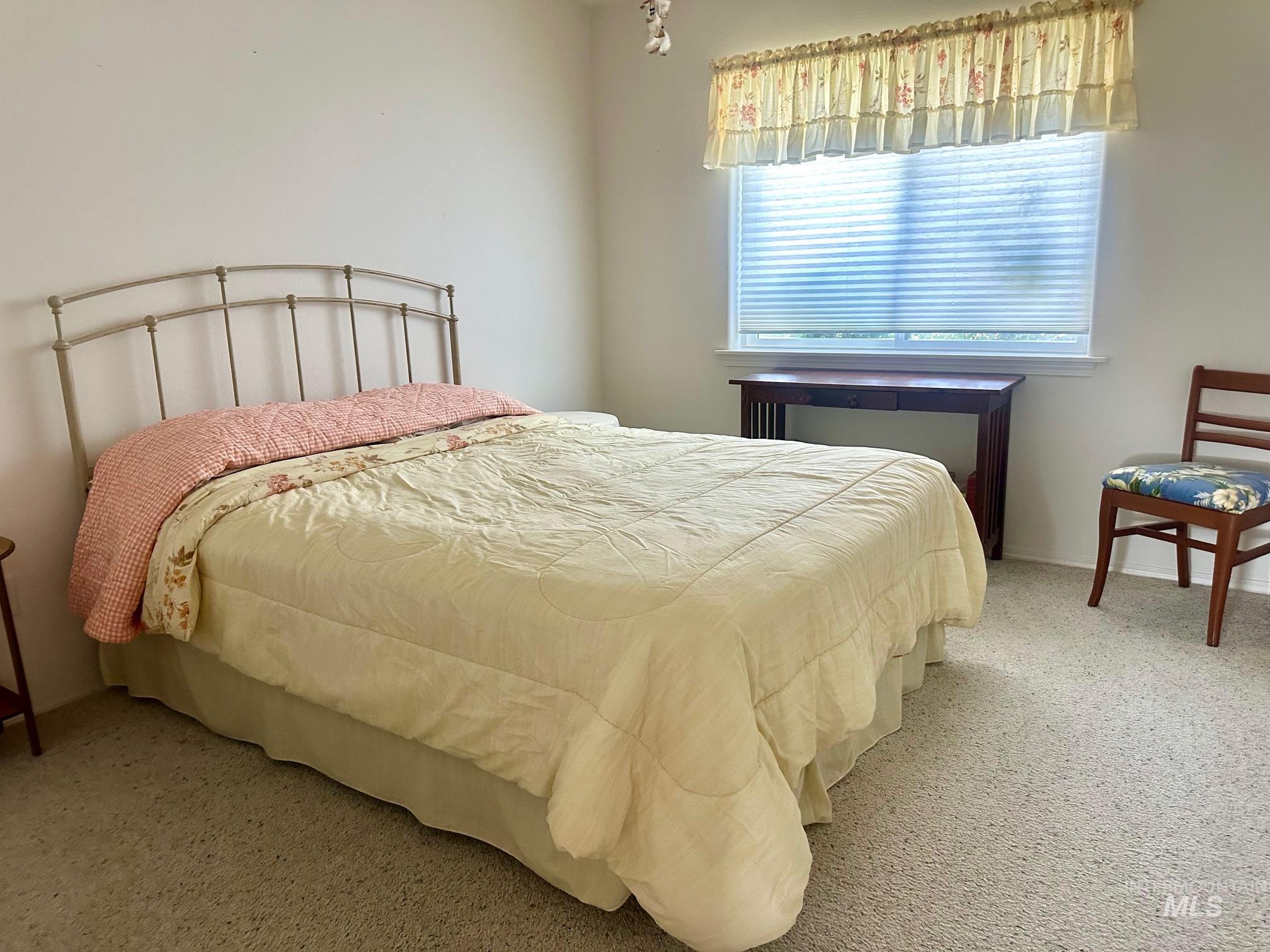 3484 E 3195 N Property Photo 16