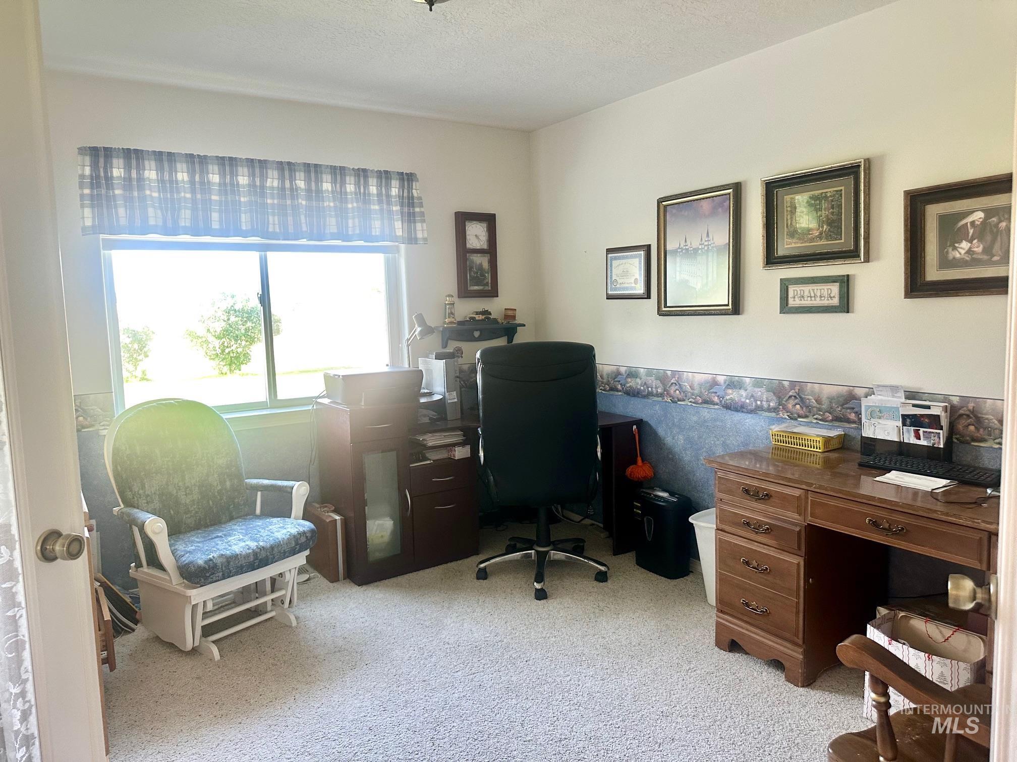 3484 E 3195 N Property Photo 19