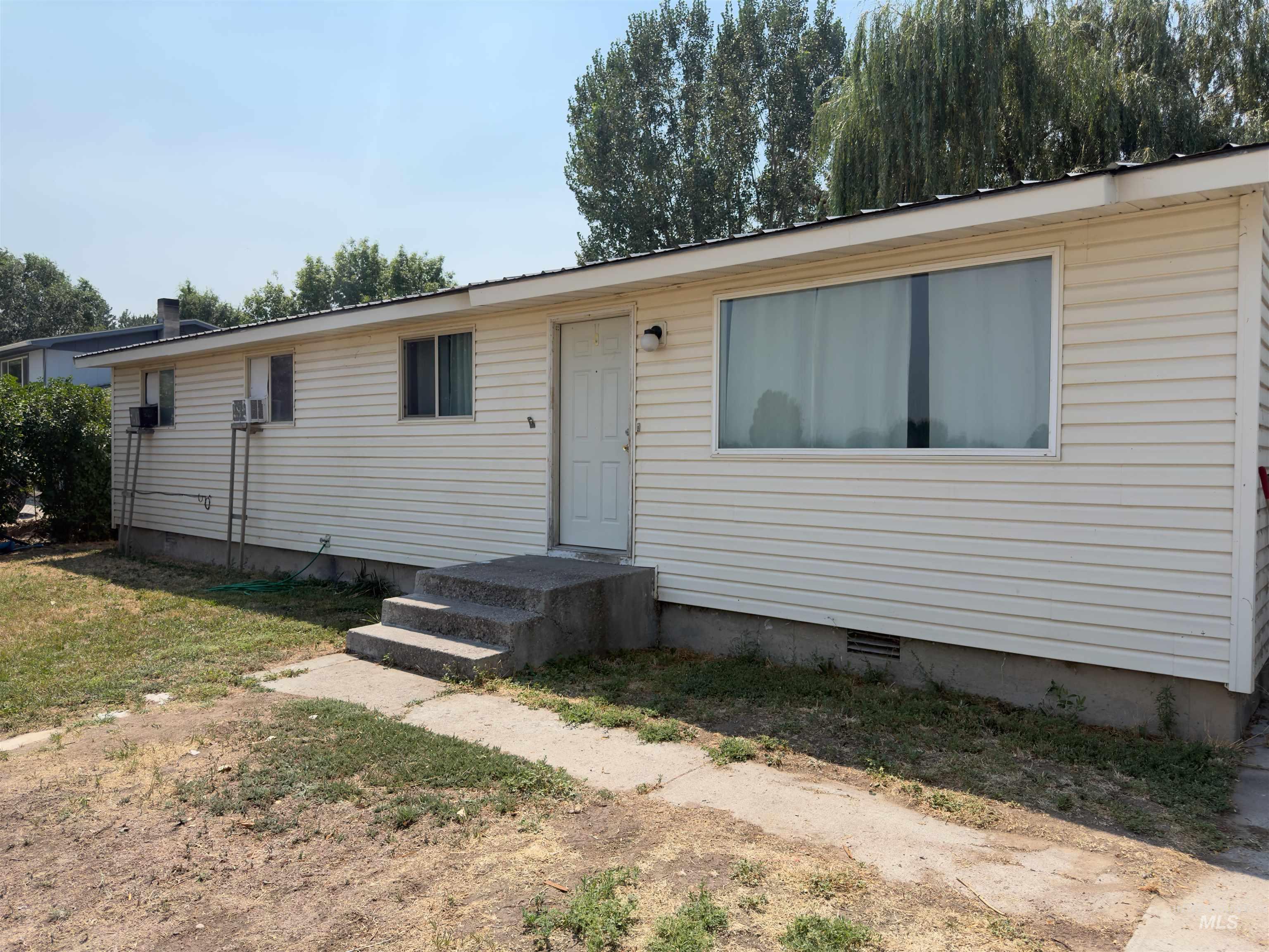 785 H St Property Photo 1