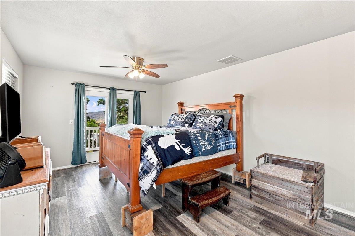 11900 Liberty Rd Property Photo 13