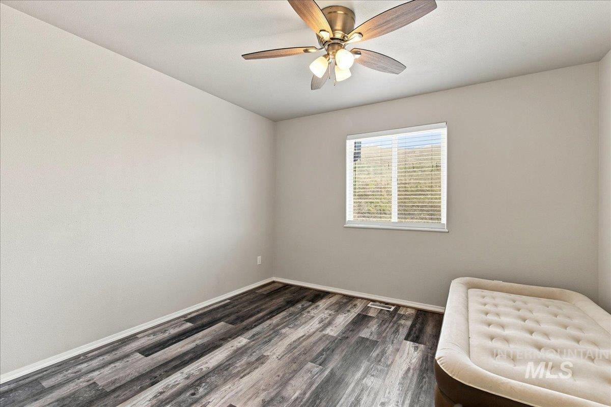 11900 Liberty Rd Property Photo 18