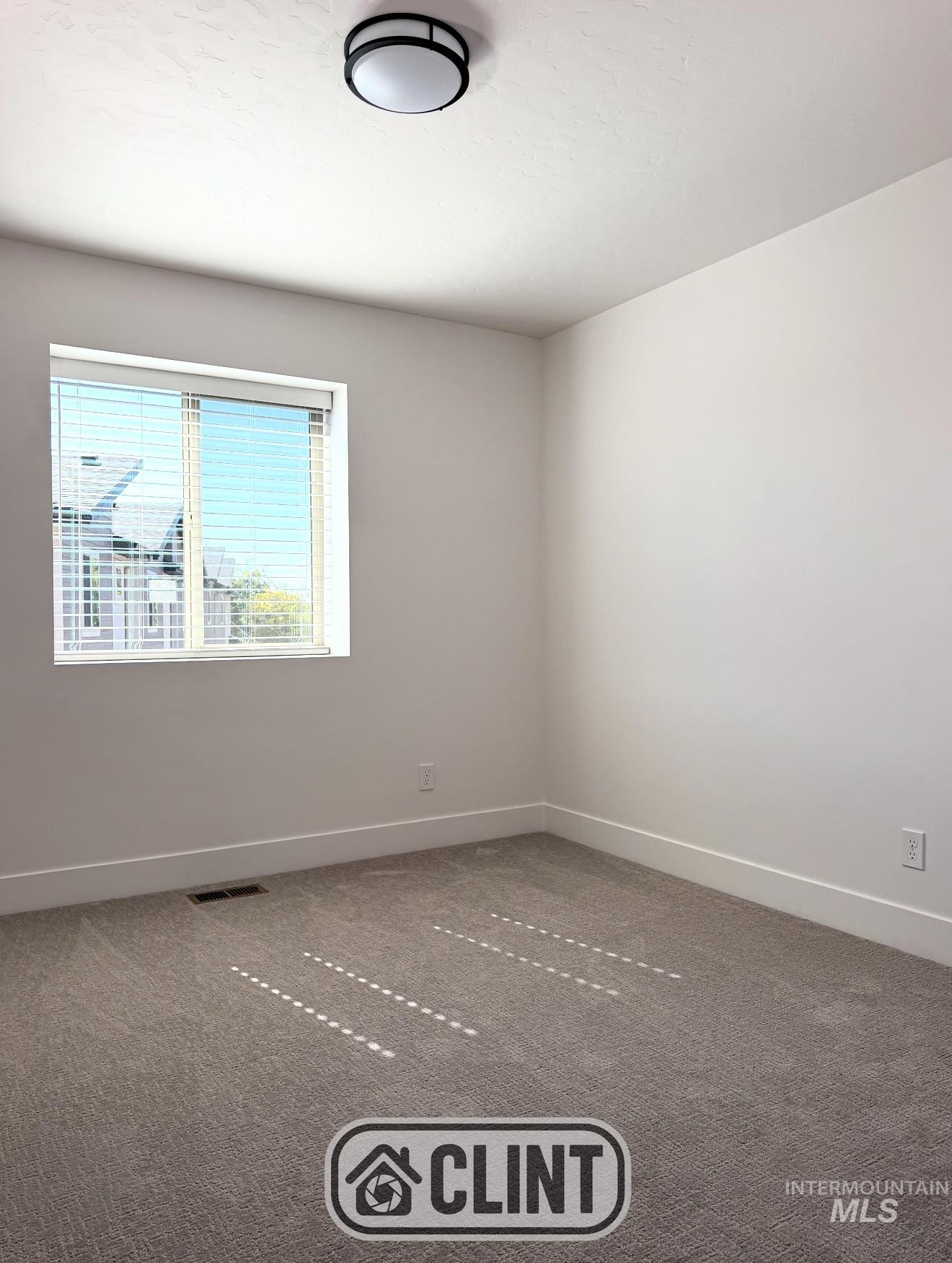 1705 S Federal Way Property Photo 21