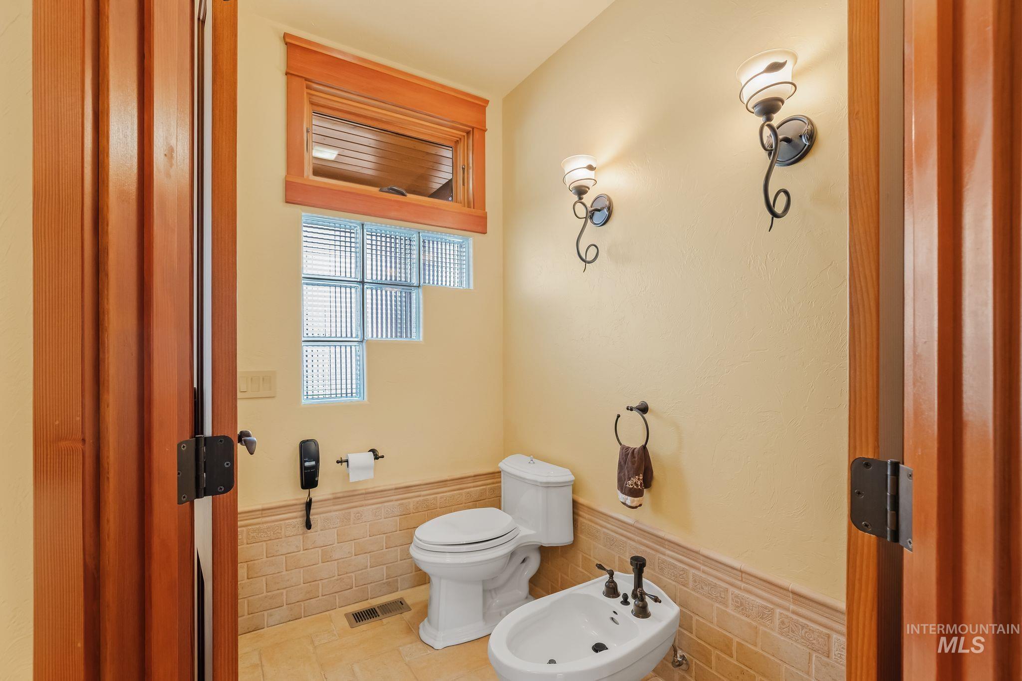 327 Two Bears Rd. Property Photo 21