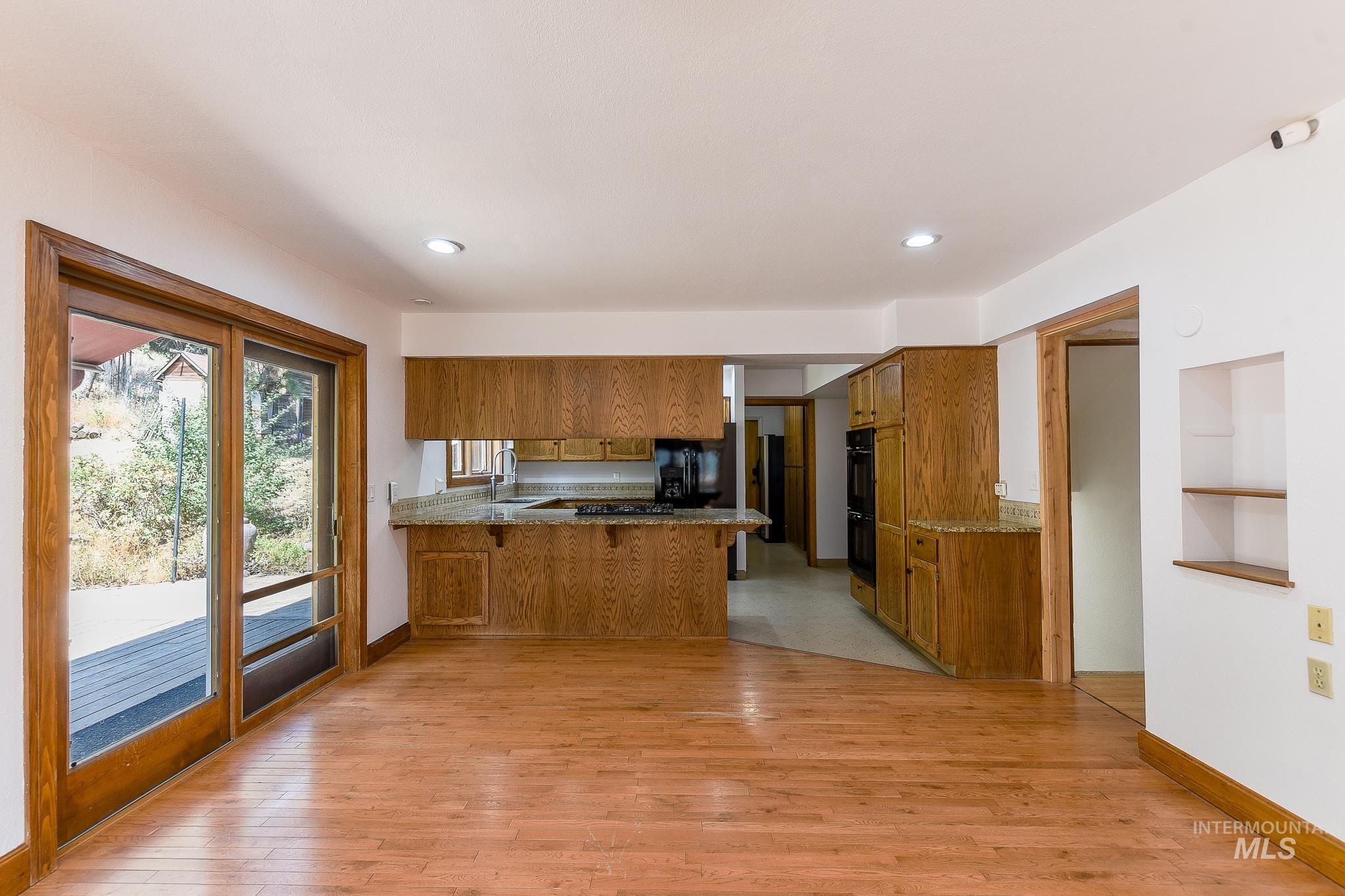 1045 Joyce Rd Property Photo 6