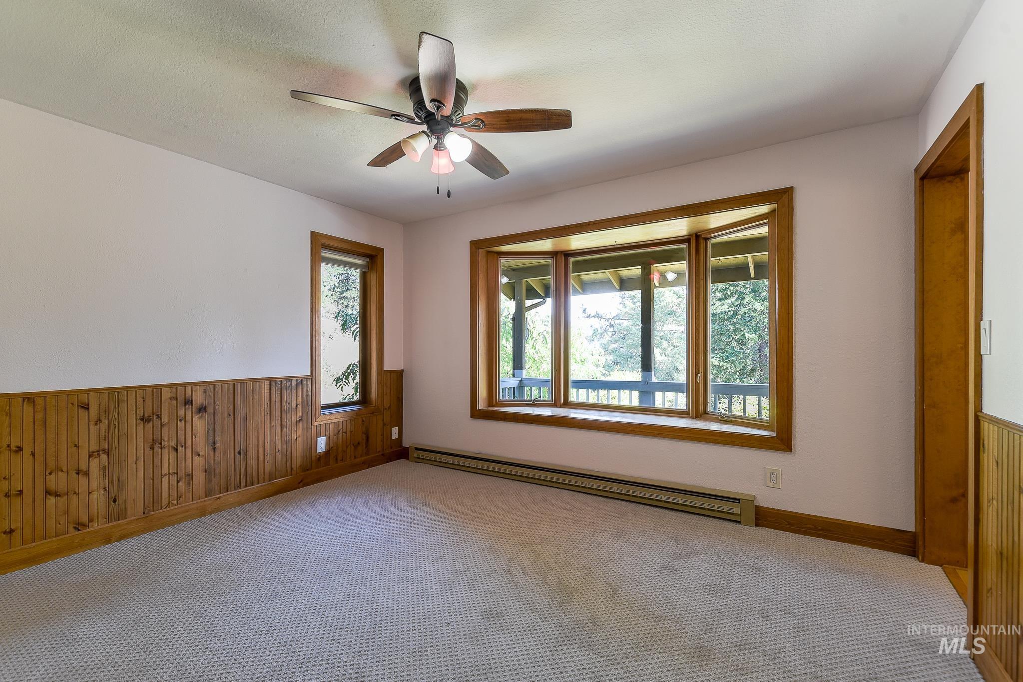 1045 Joyce Rd Property Photo 15