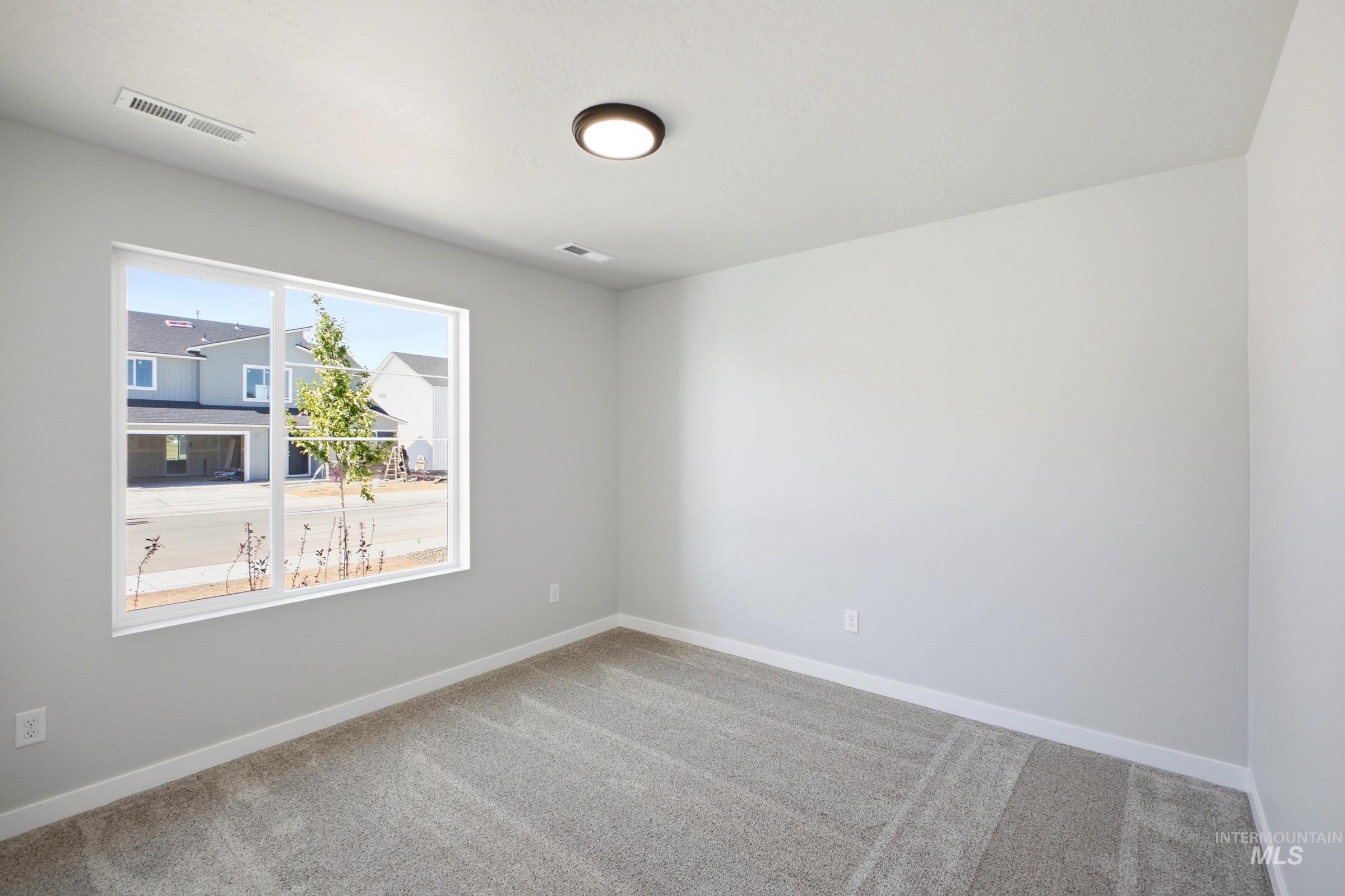 683 W Novak Dr Property Photo 11