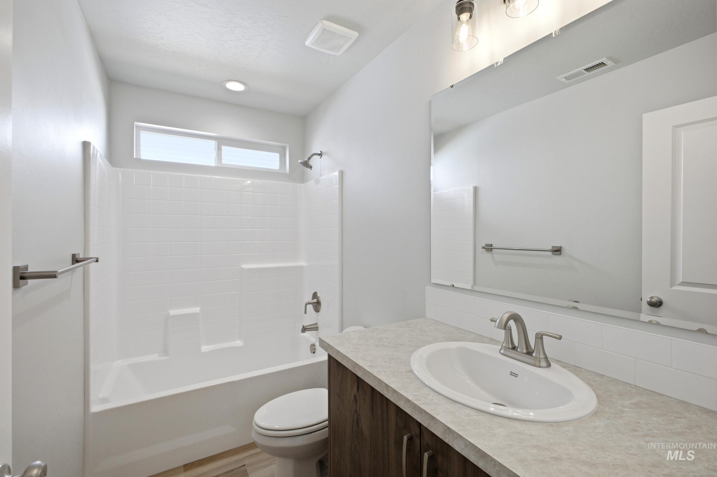 683 W Novak Dr Property Photo 12