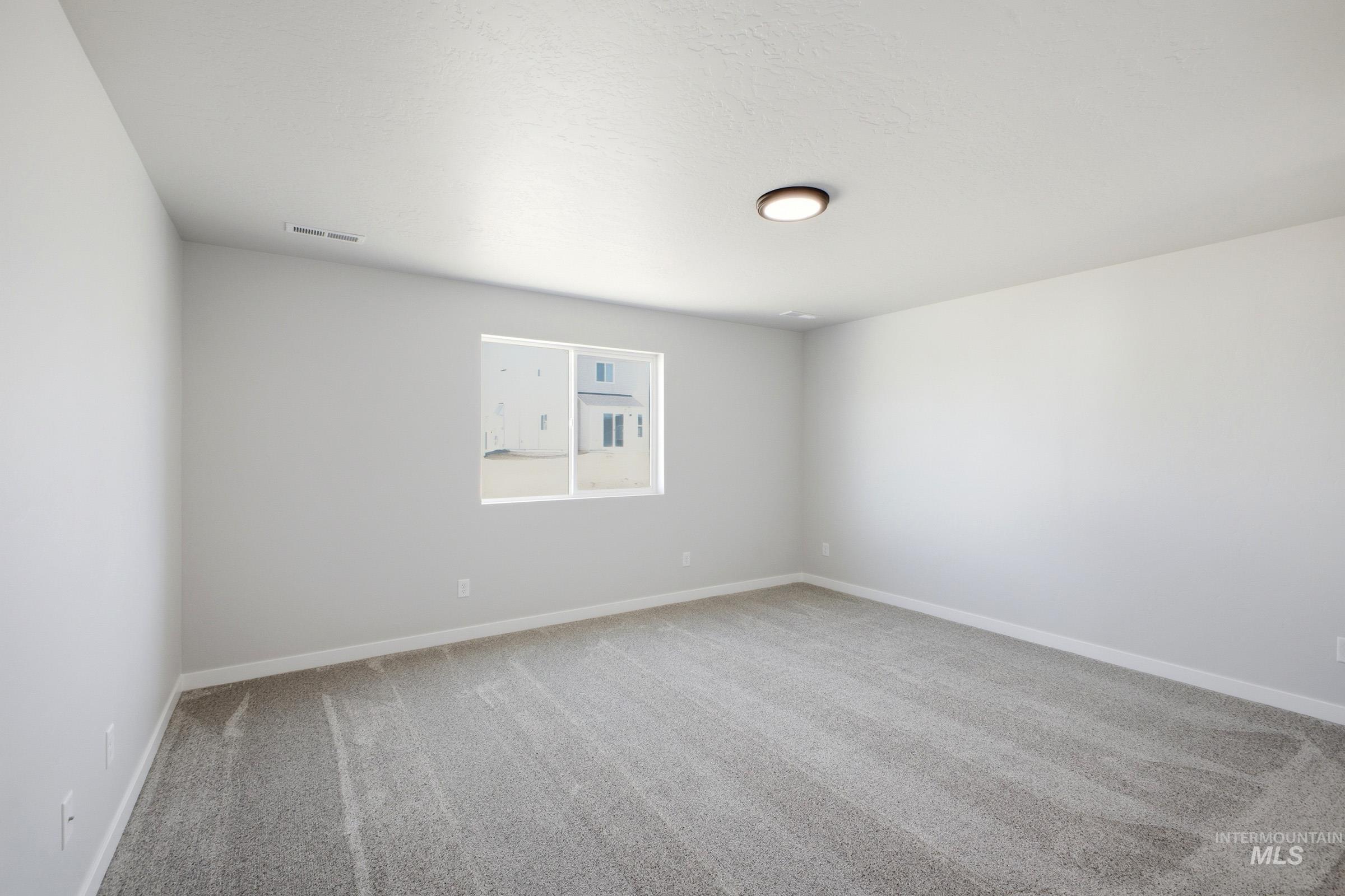 683 W Novak Dr Property Photo 14