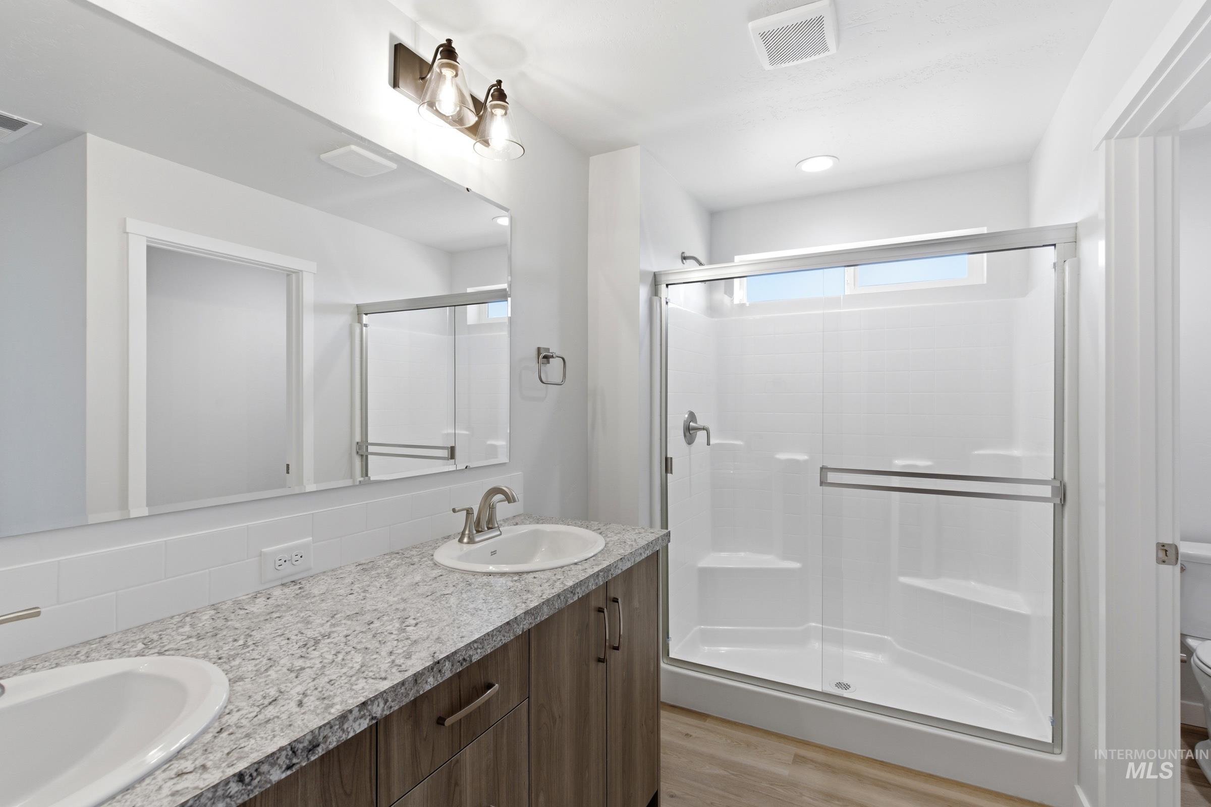 1325 Sunday River St Property Photo 19