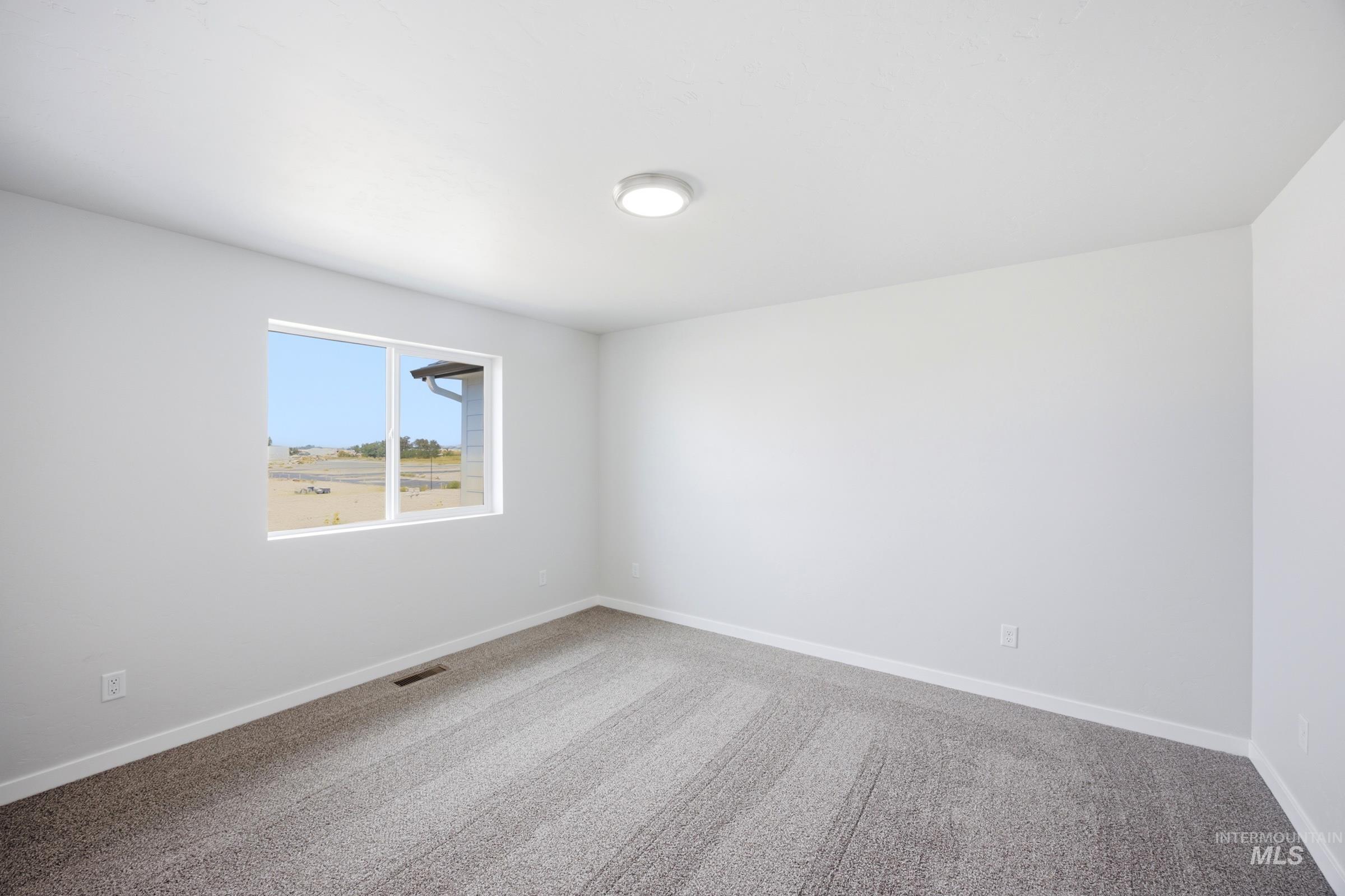 10870 Greensboro St Property Photo 16
