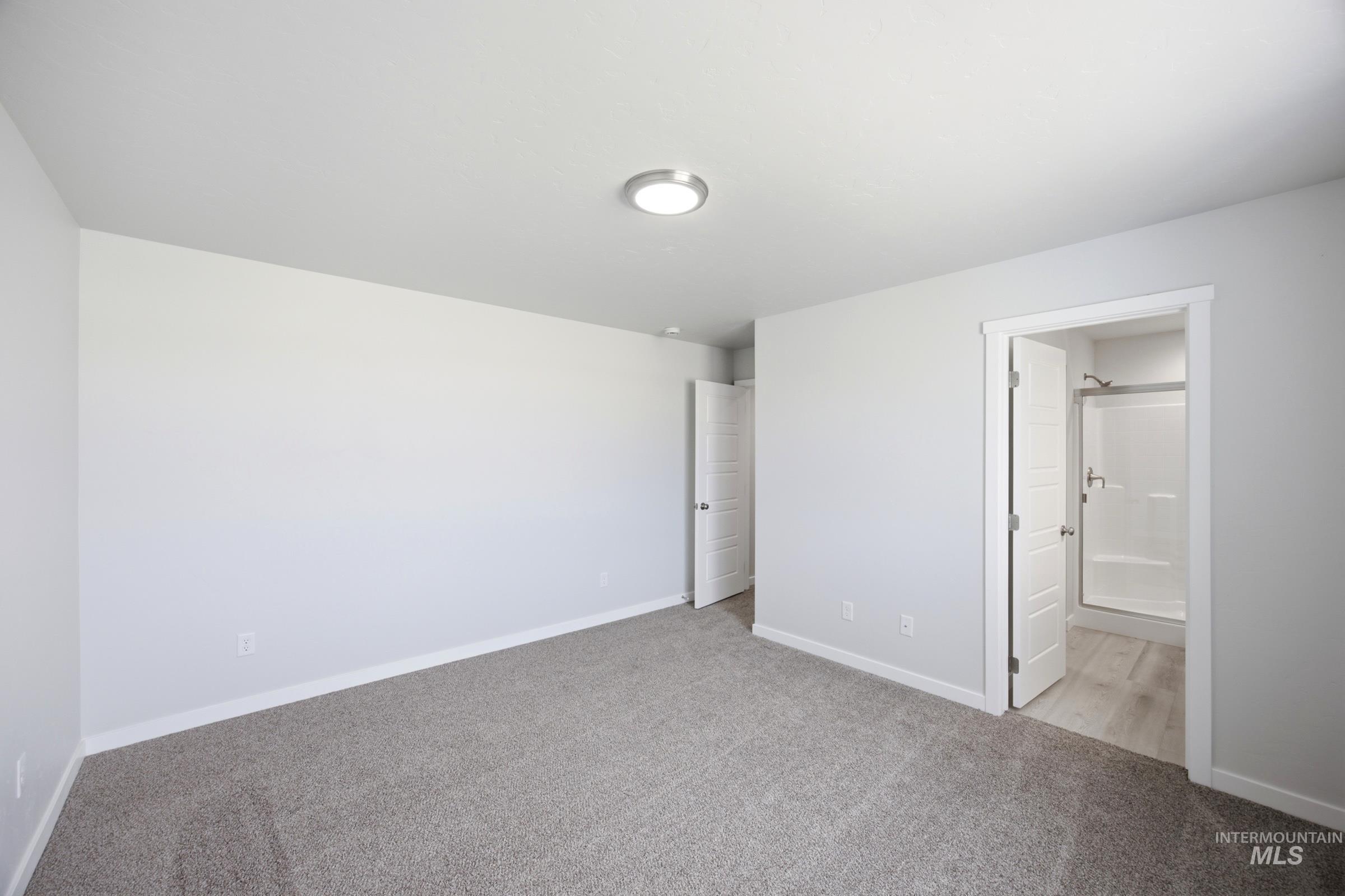 10870 Greensboro St Property Photo 17