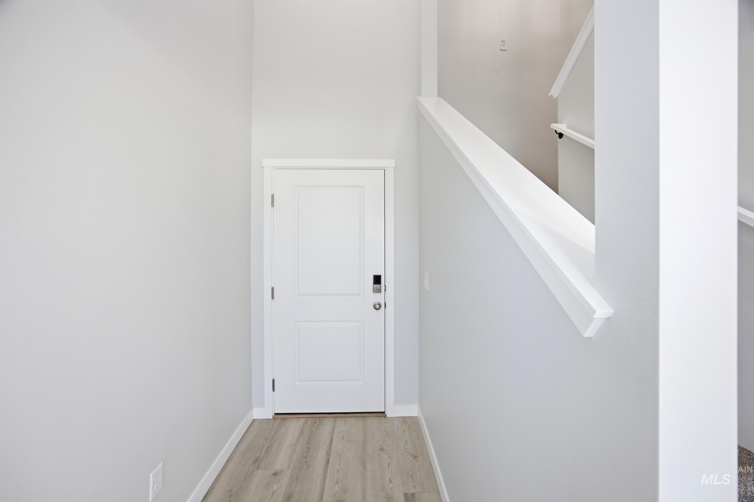 10866 Greensboro St Property Photo 2
