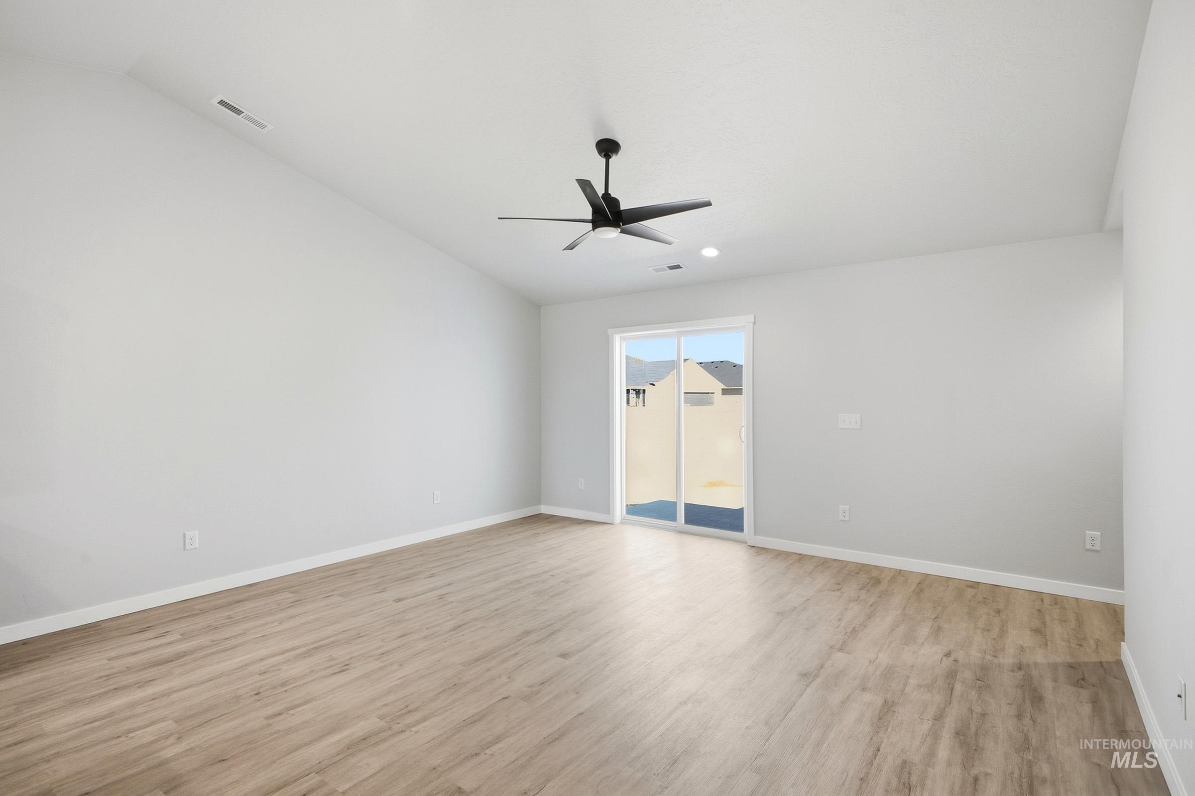 2606 N Chappy Way Property Photo 6