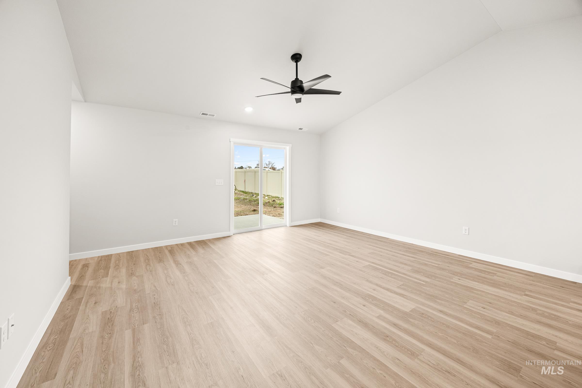 2606 N Chappy Way Property Photo 7