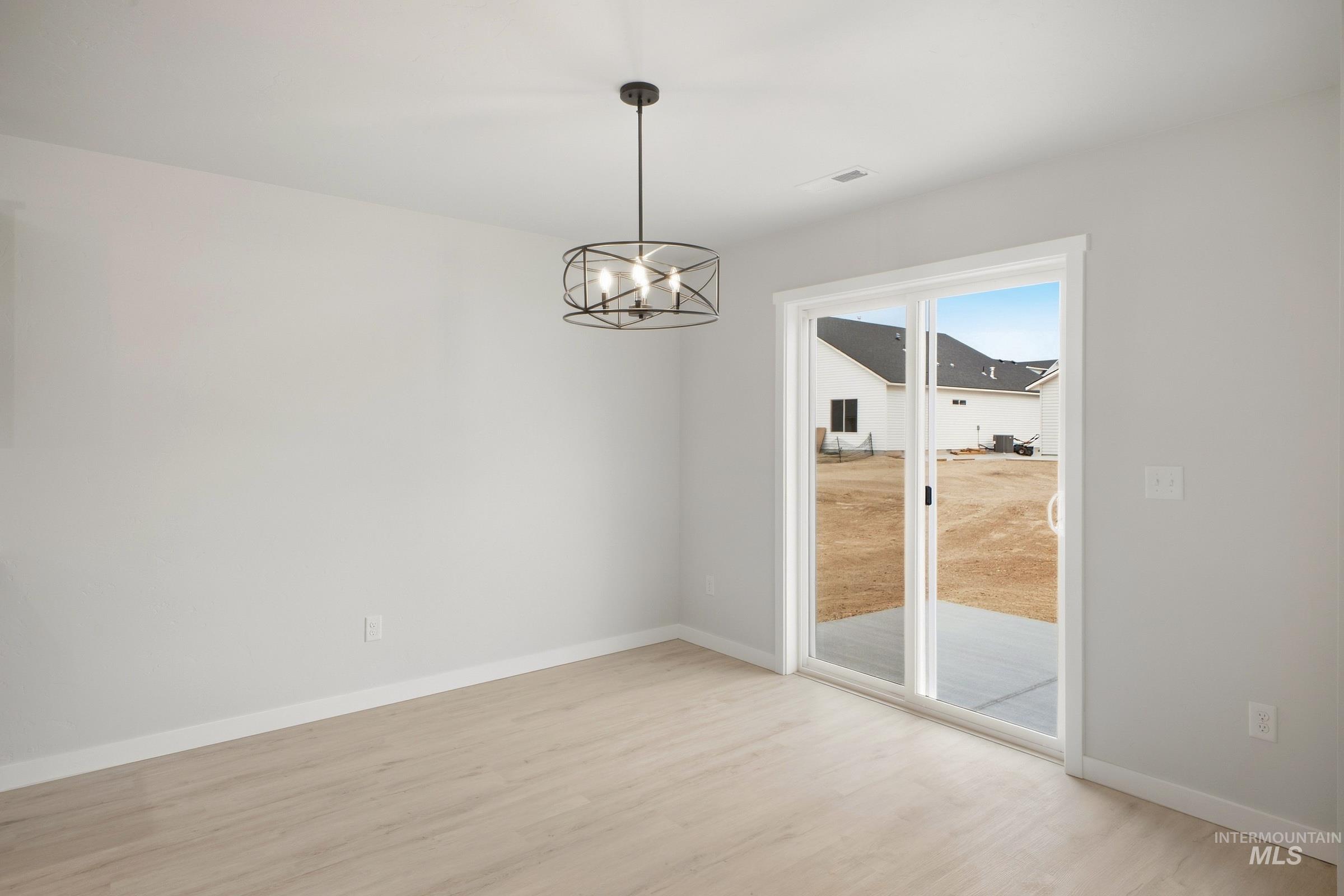 3165 W Animas Creek Dr Property Photo 6