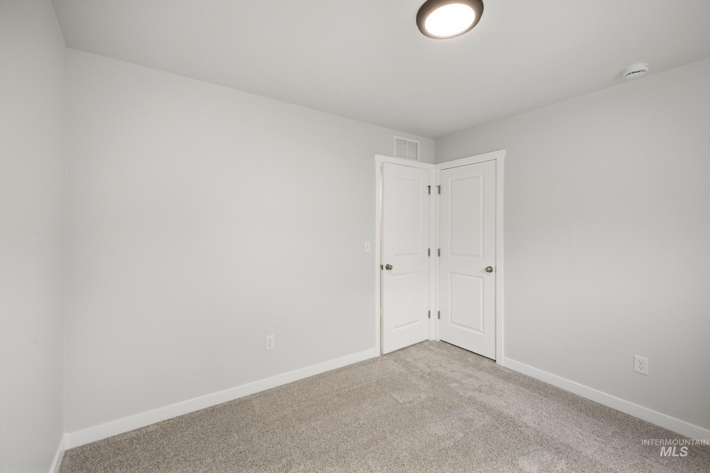 3165 W Animas Creek Dr Property Photo 10
