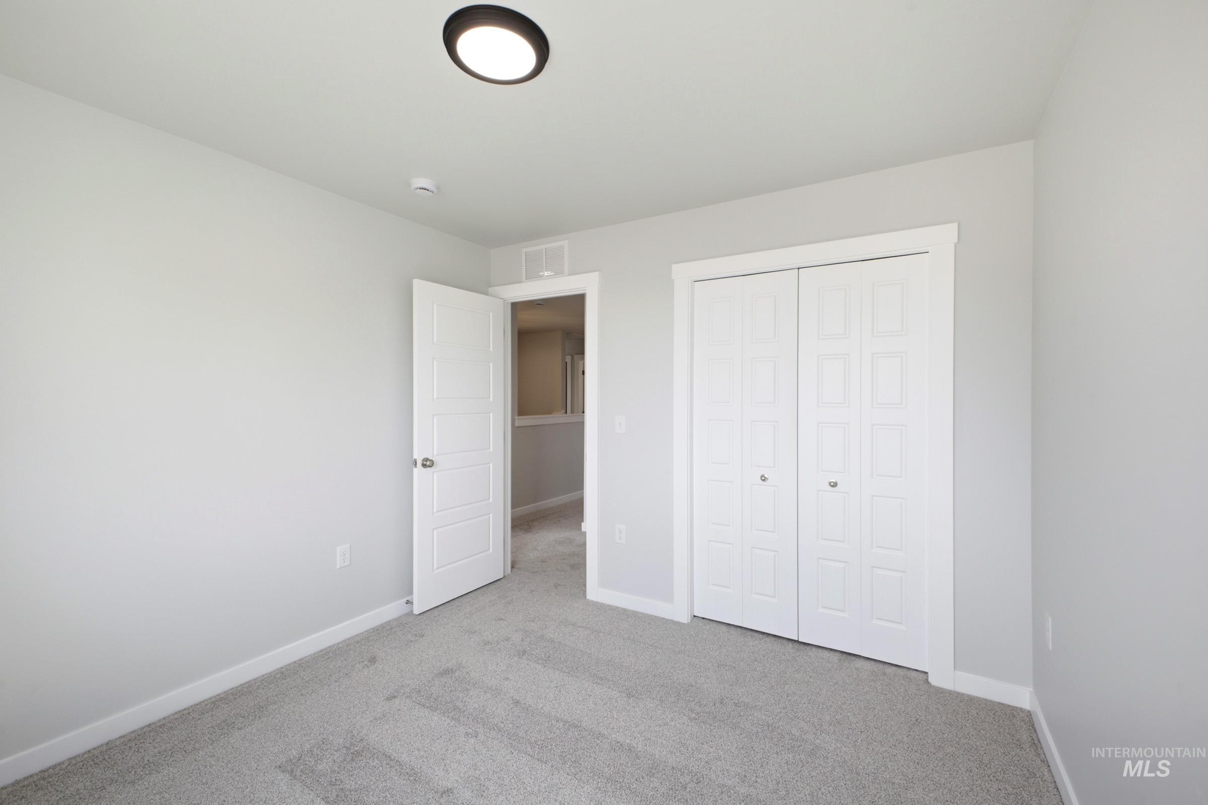 2308 W Red Jasper Dr Property Photo 18