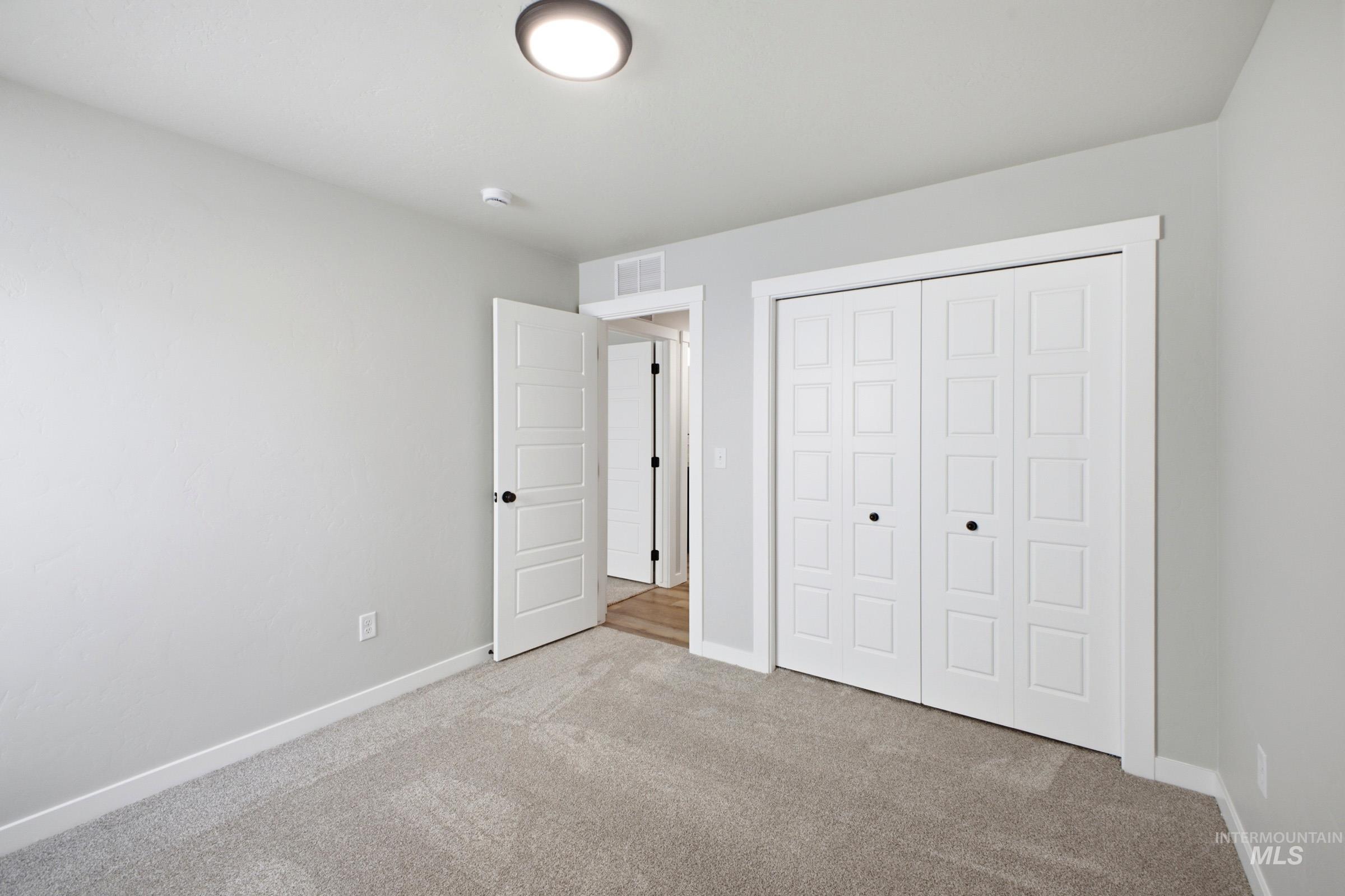 2570 W Tar Sands Dr Property Photo 10