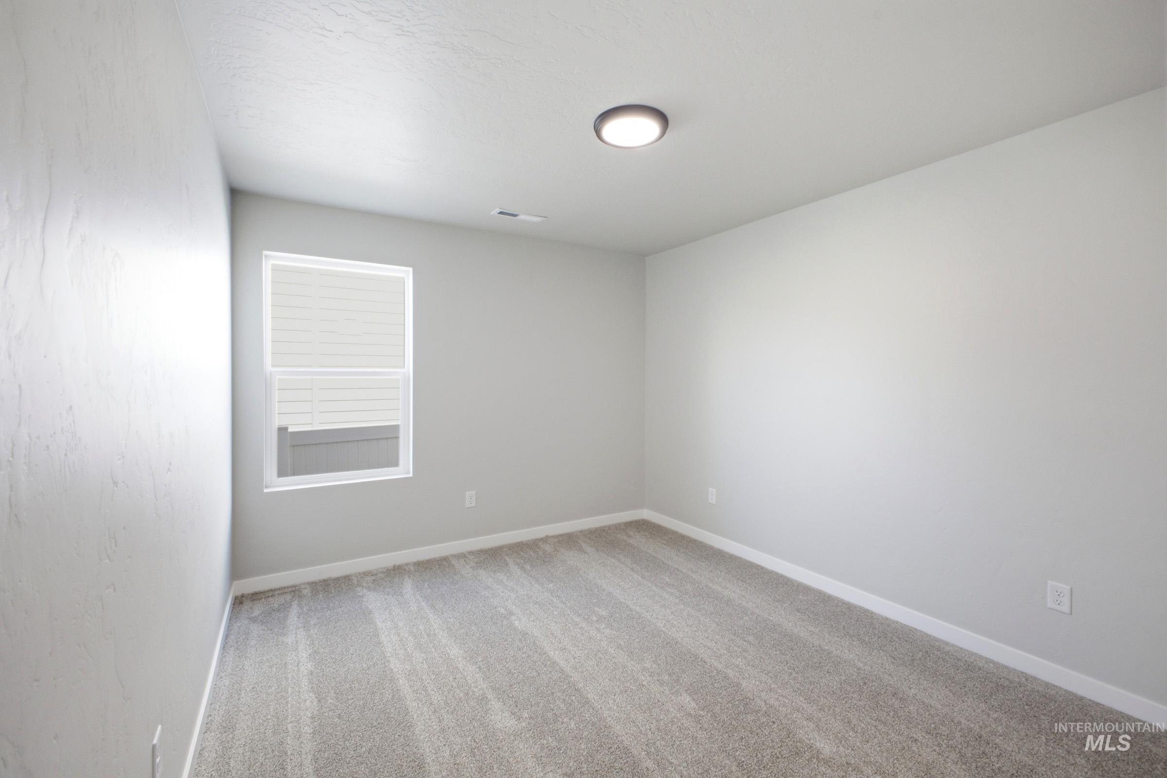 2570 W Tar Sands Dr Property Photo 11