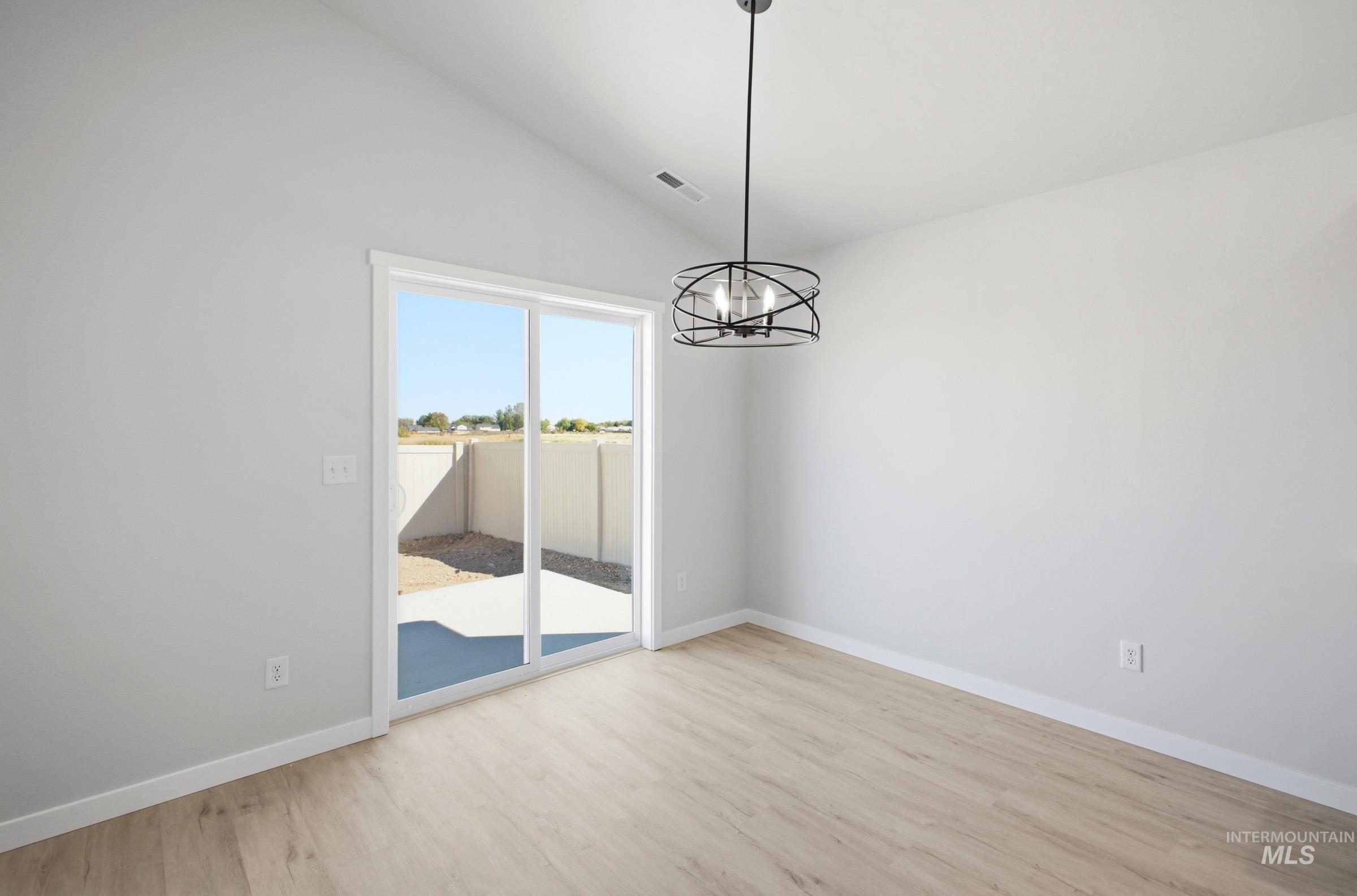 2322 W Penstemon St Property Photo 6