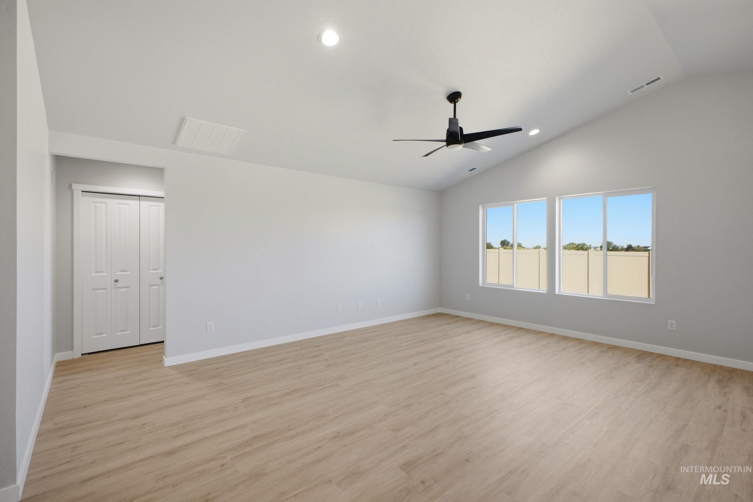 2322 W Penstemon St Property Photo 7
