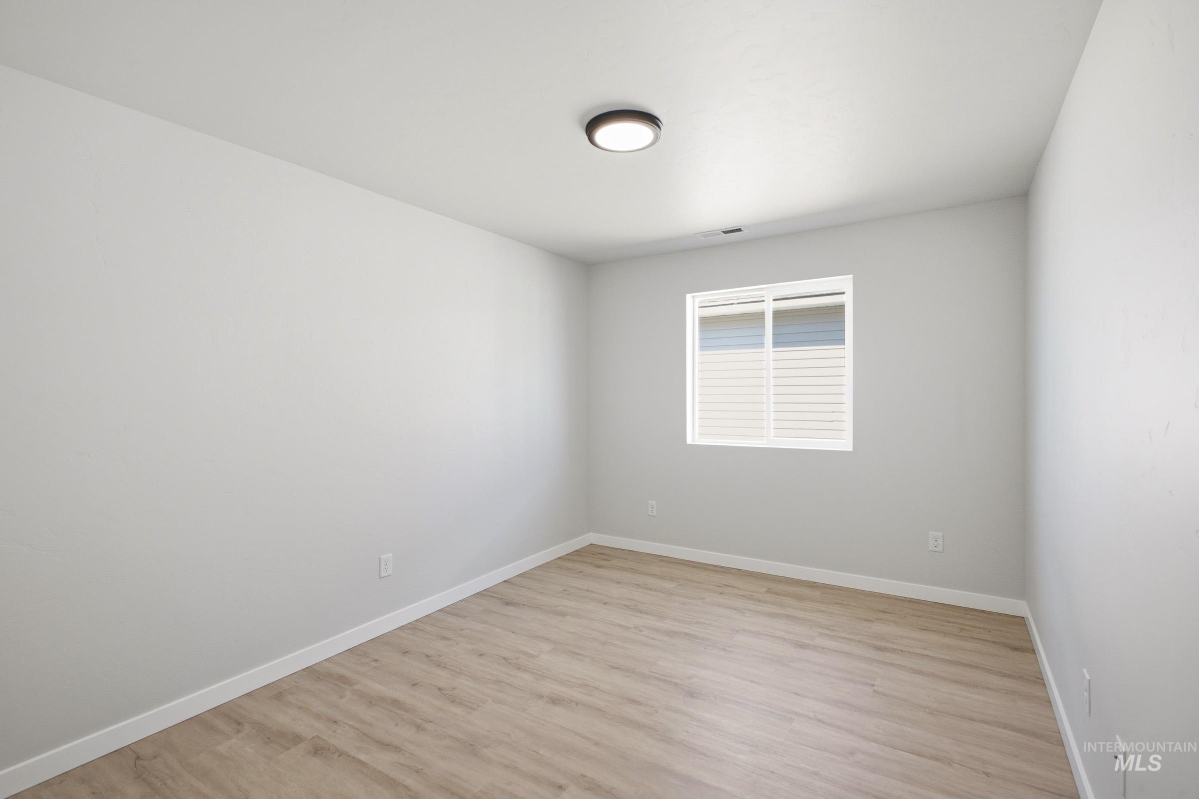 2322 W Penstemon St Property Photo 10