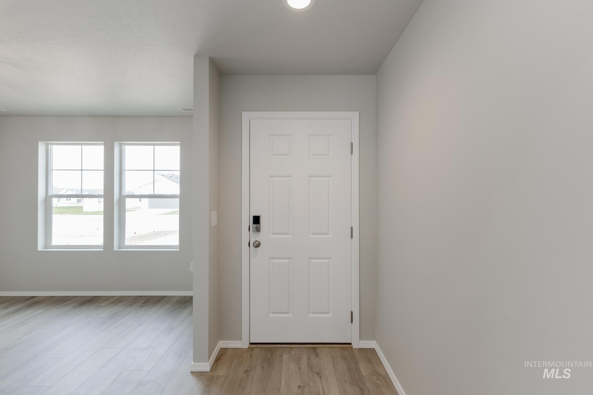 2334 W Penstemon St Property Photo 2