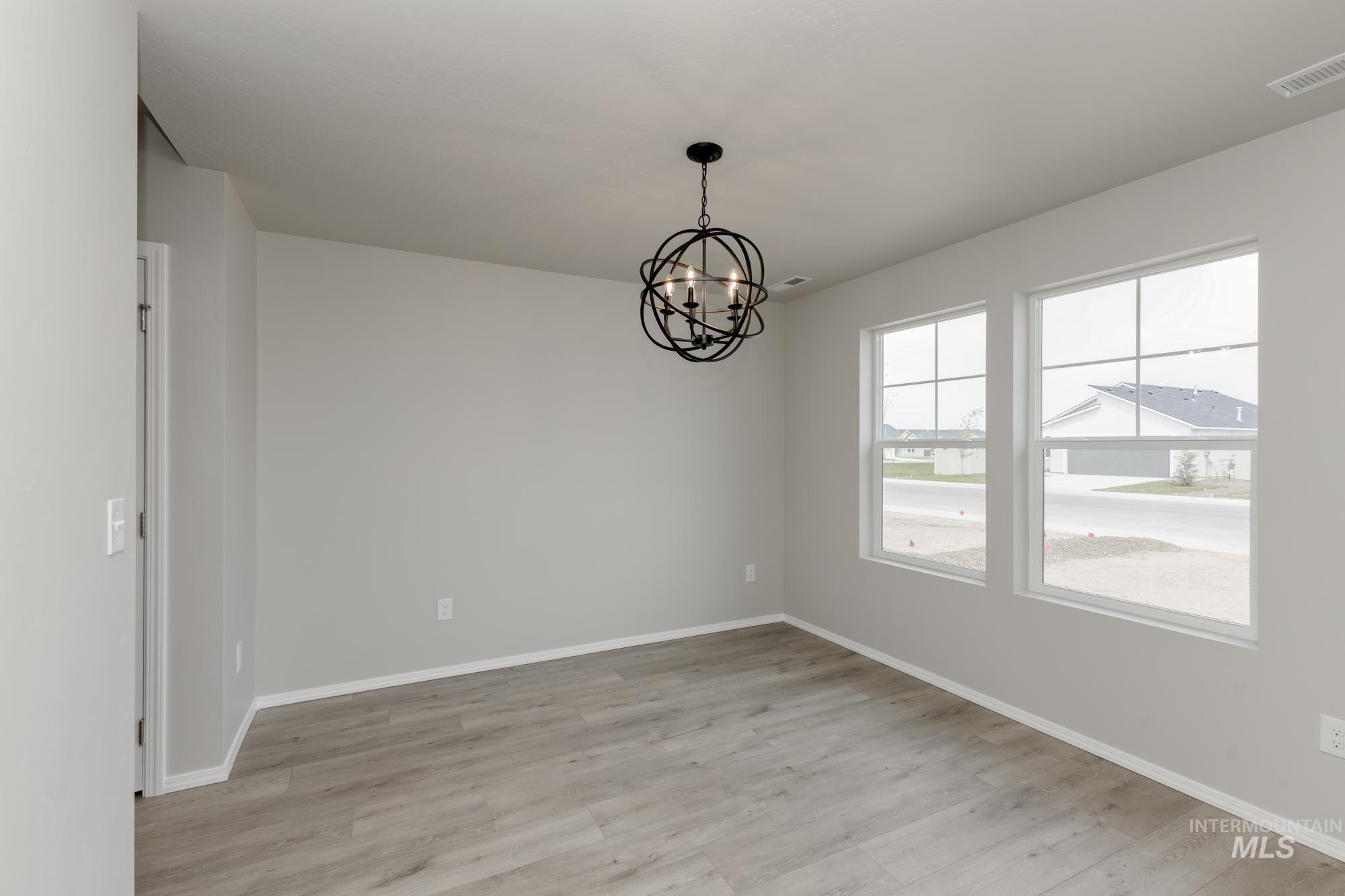 2334 W Penstemon St Property Photo 10