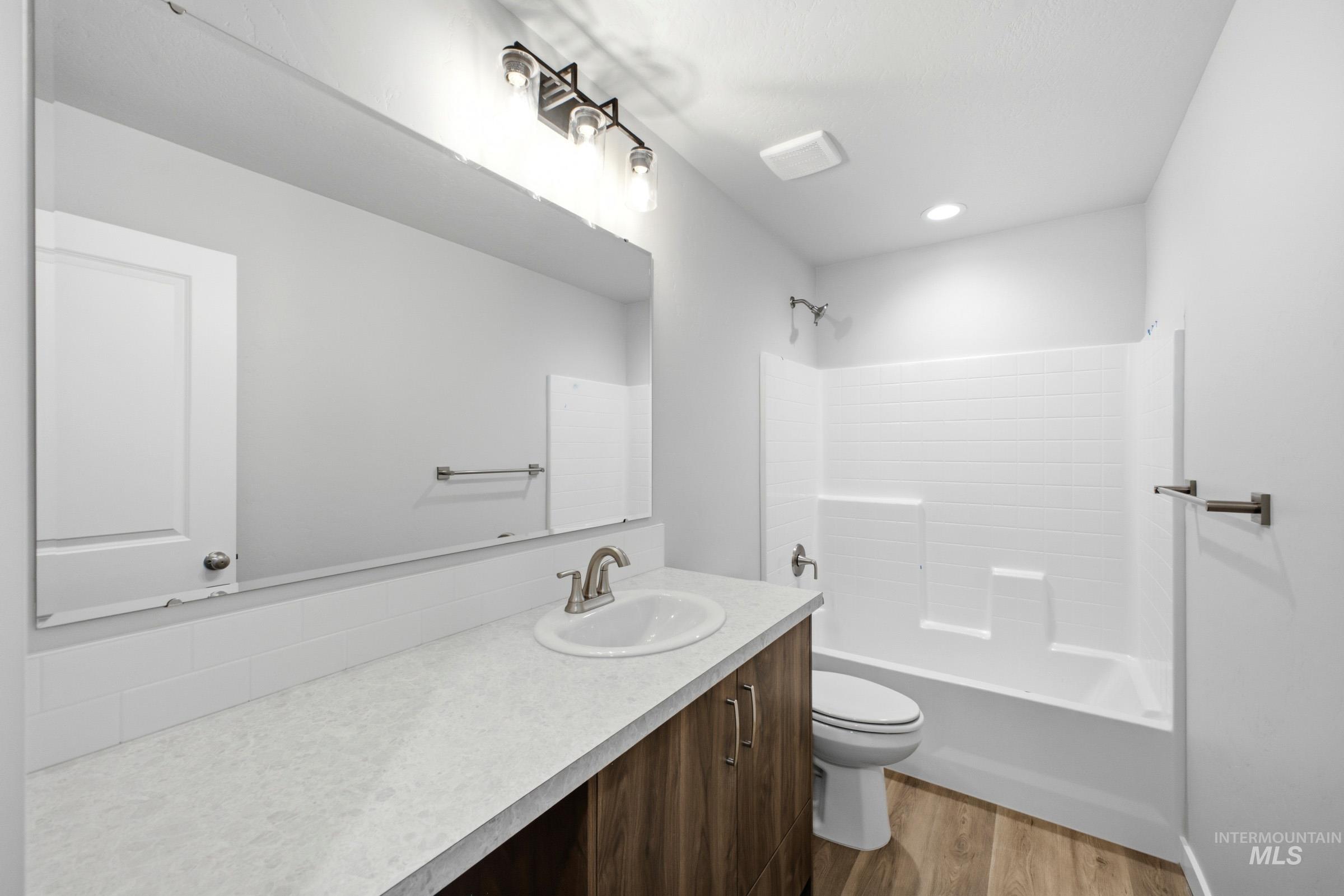 2334 W Penstemon St Property Photo 15
