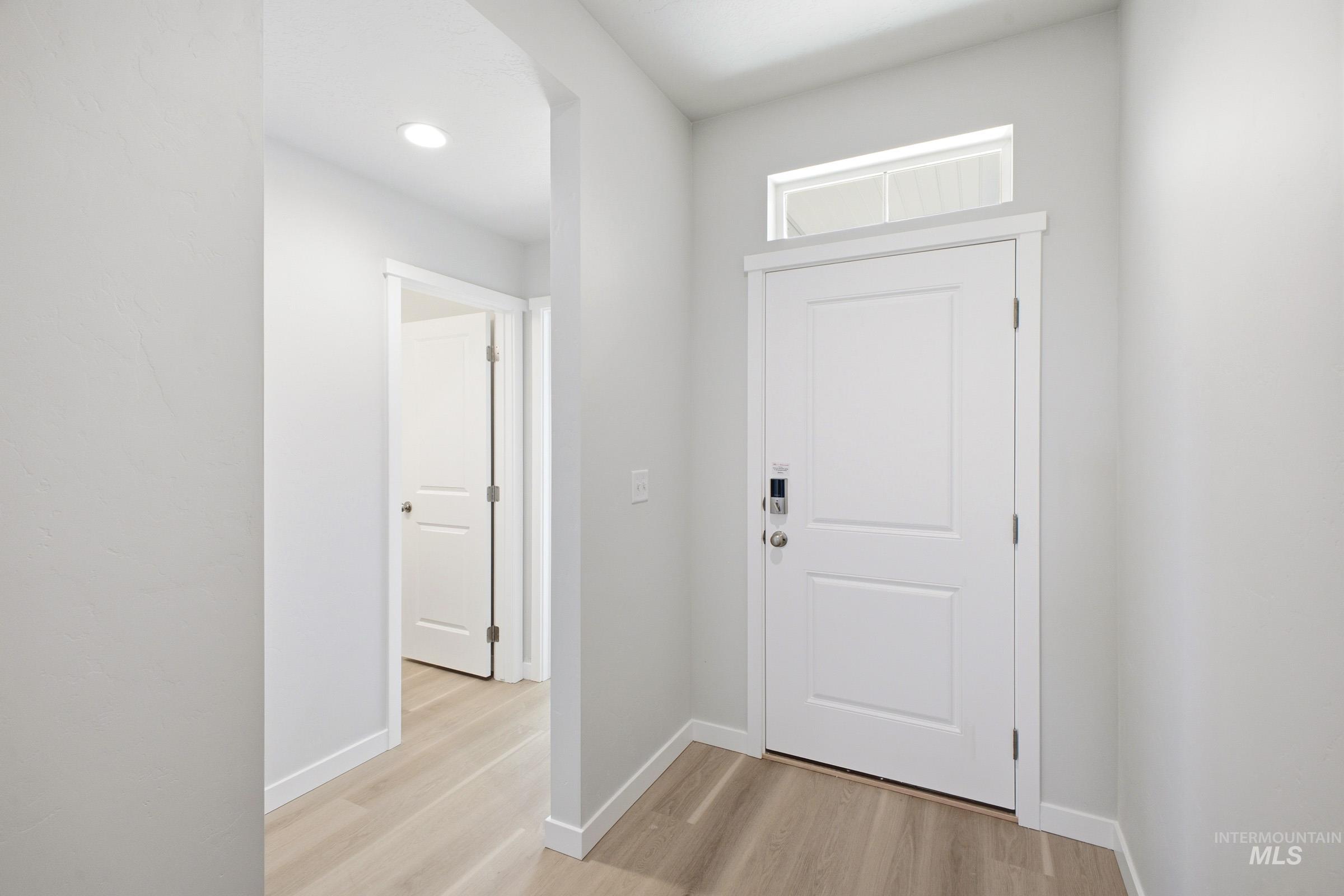 2348 W Penstemon St Property Photo 2