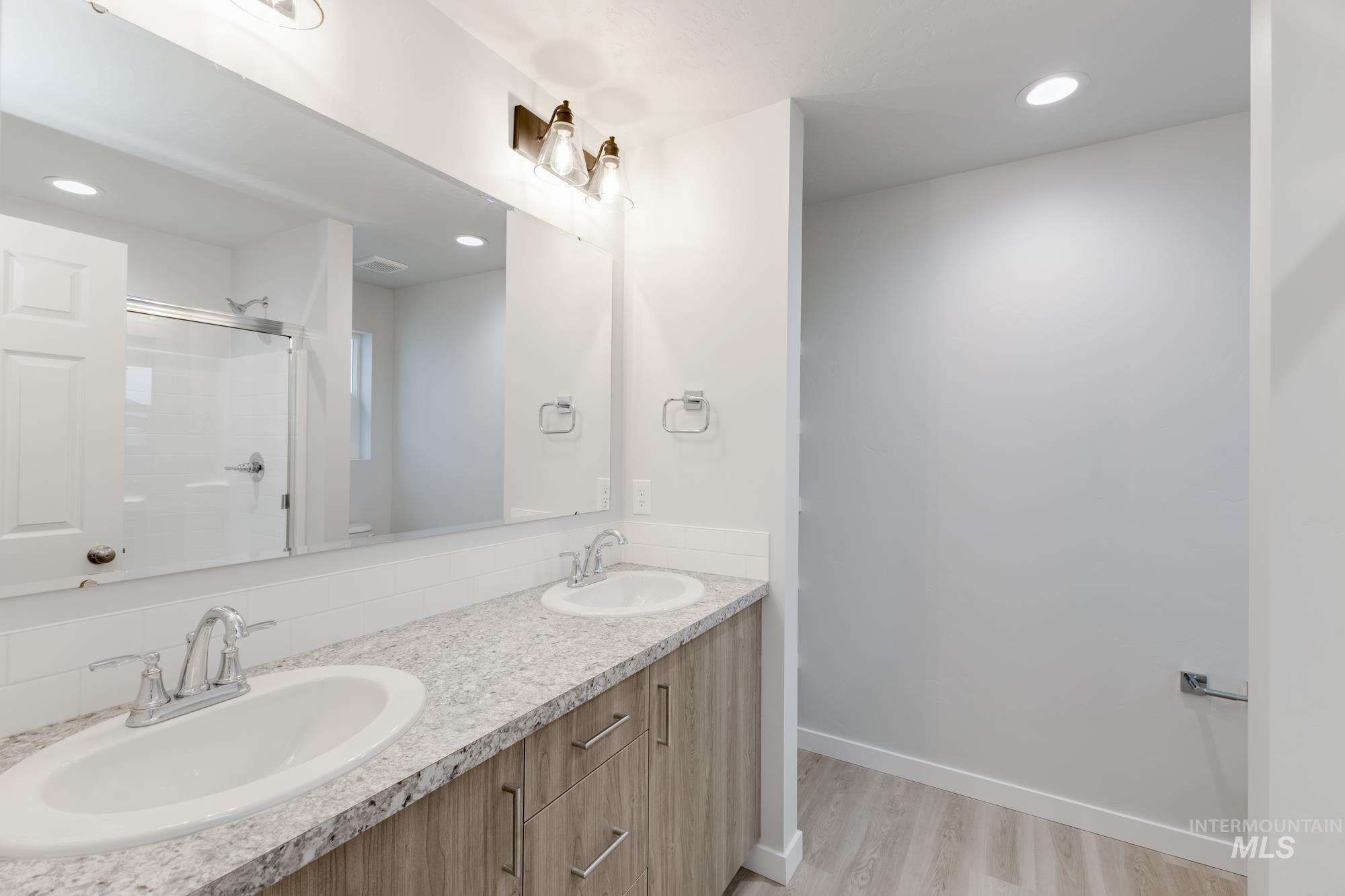 2348 W Penstemon St Property Photo 17