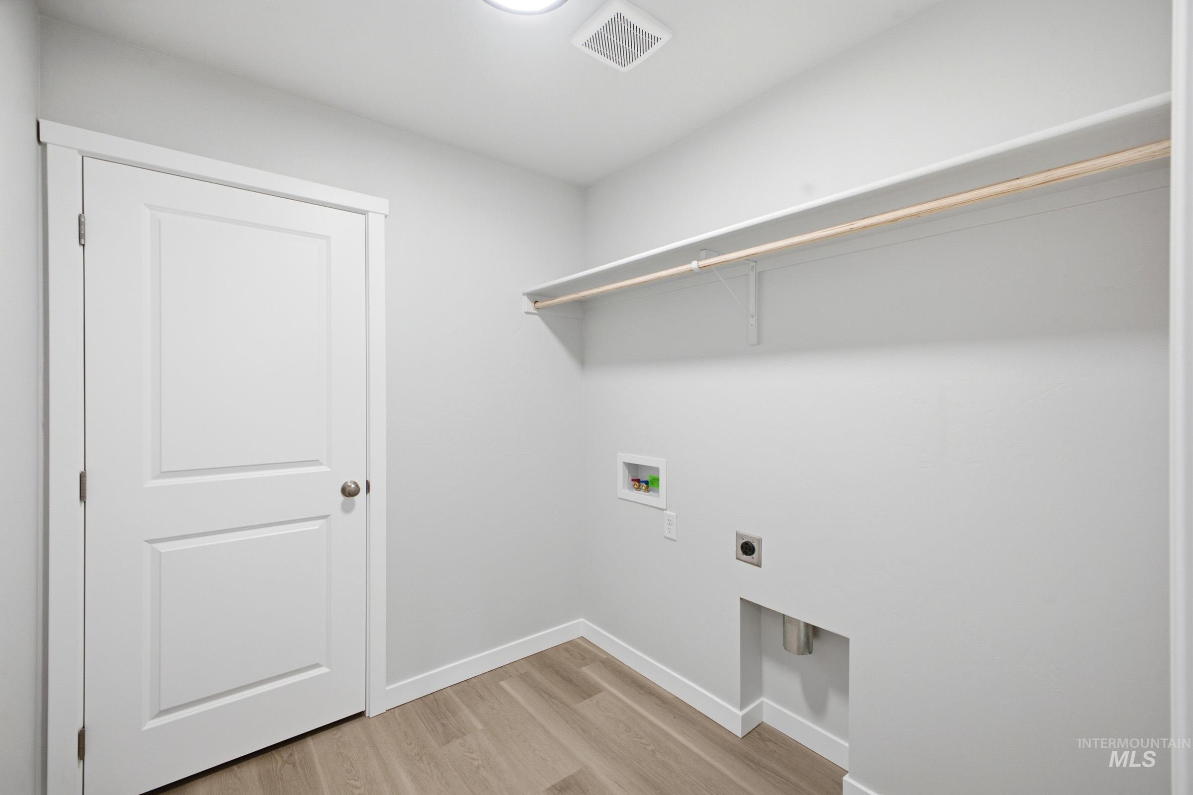 2348 W Penstemon St Property Photo 17