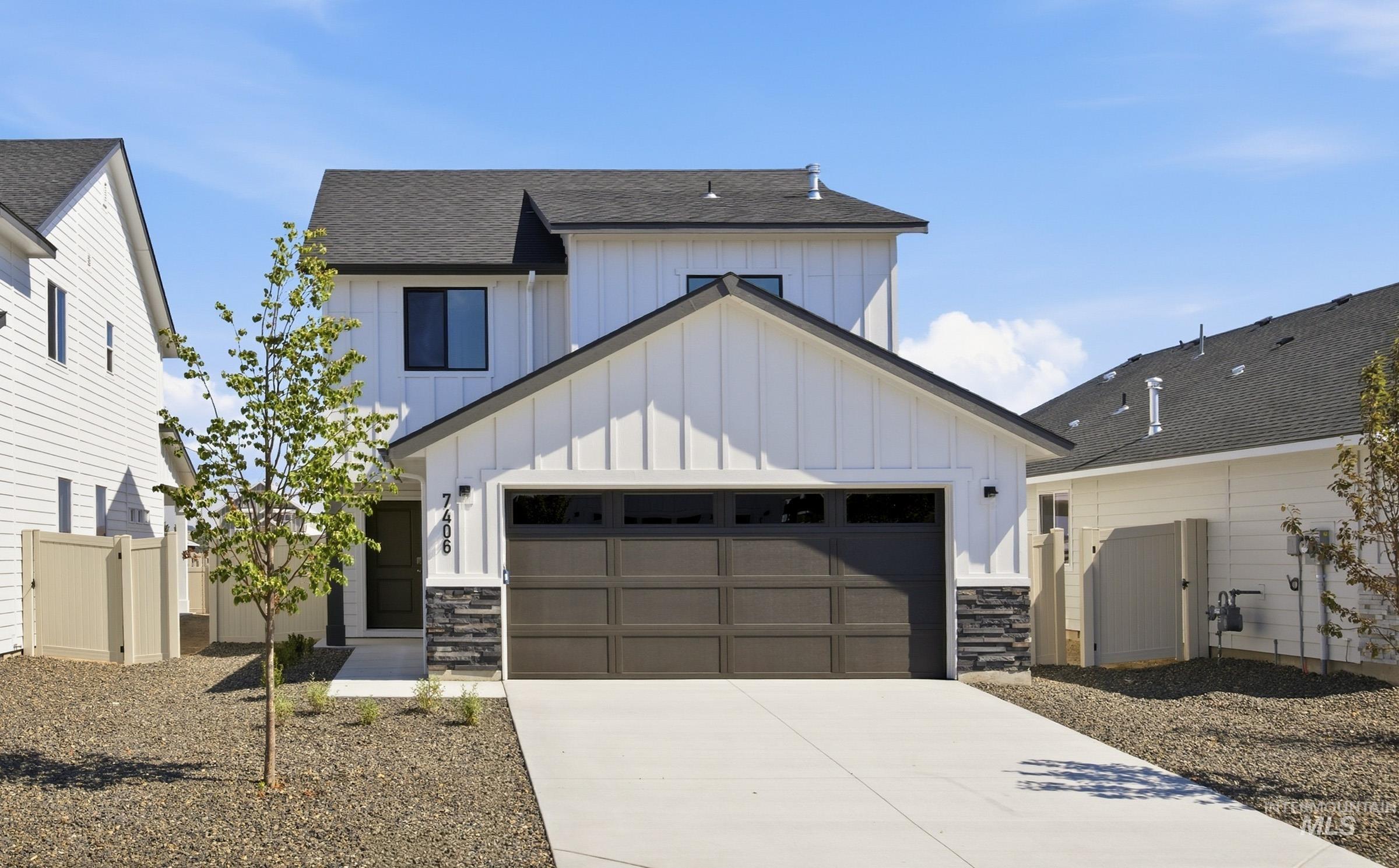 2072 S Summerson Way Property Photo 1