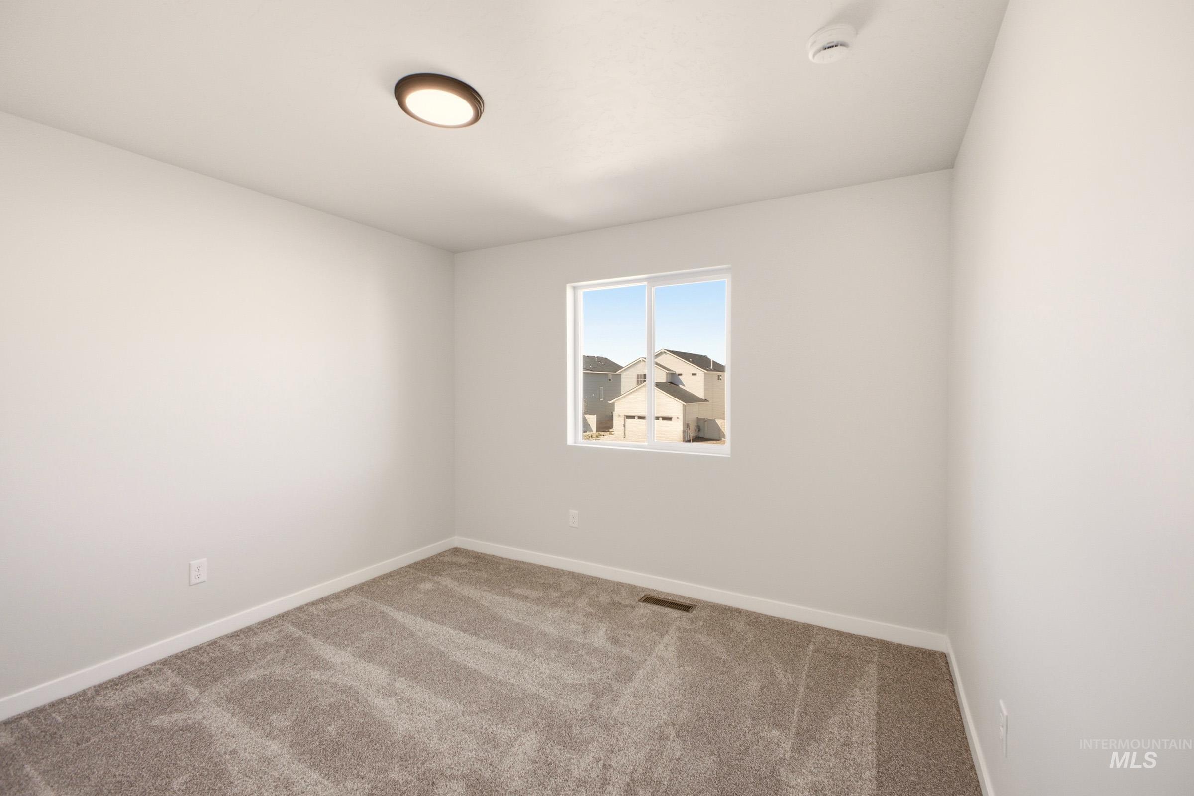 2072 S Summerson Way Property Photo 17