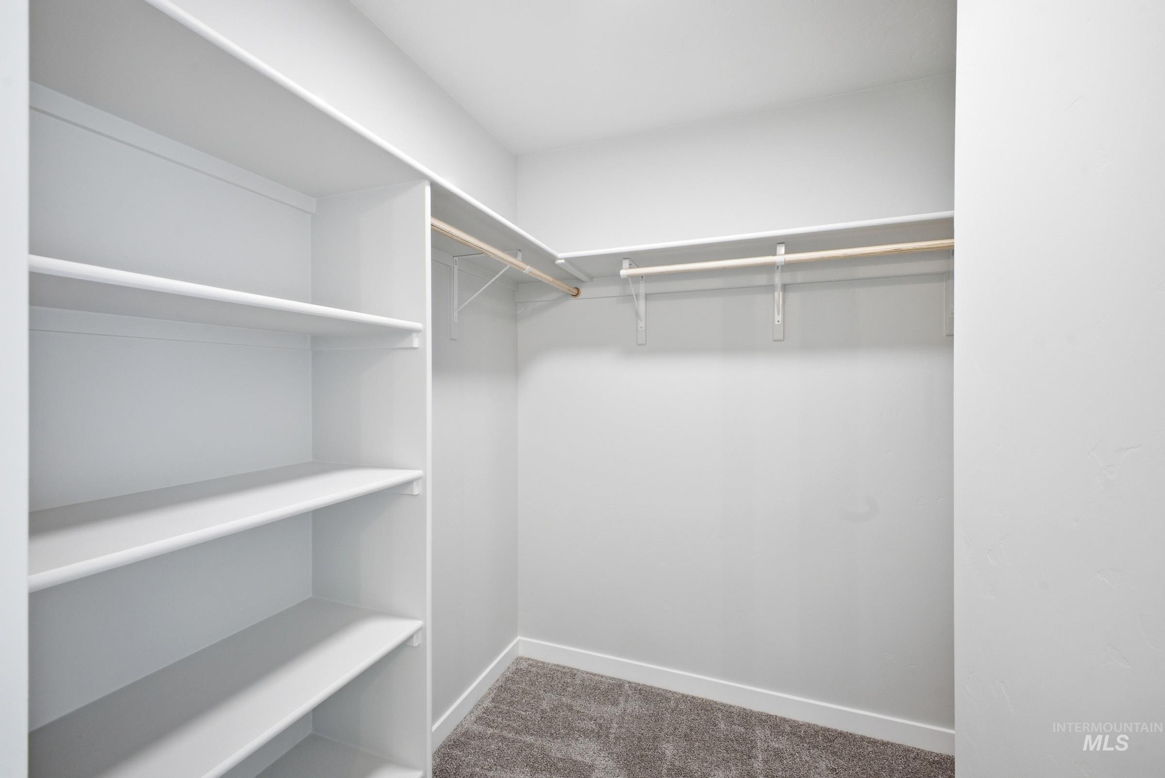 2072 S Summerson Way Property Photo 21