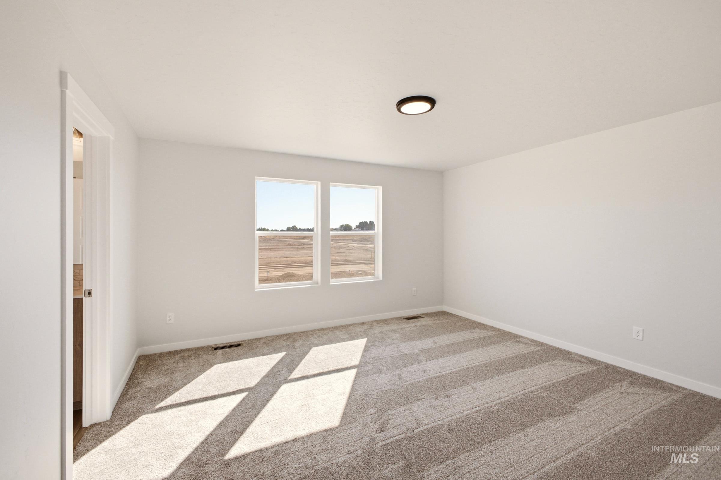2072 S Summerson Way Property Photo 21