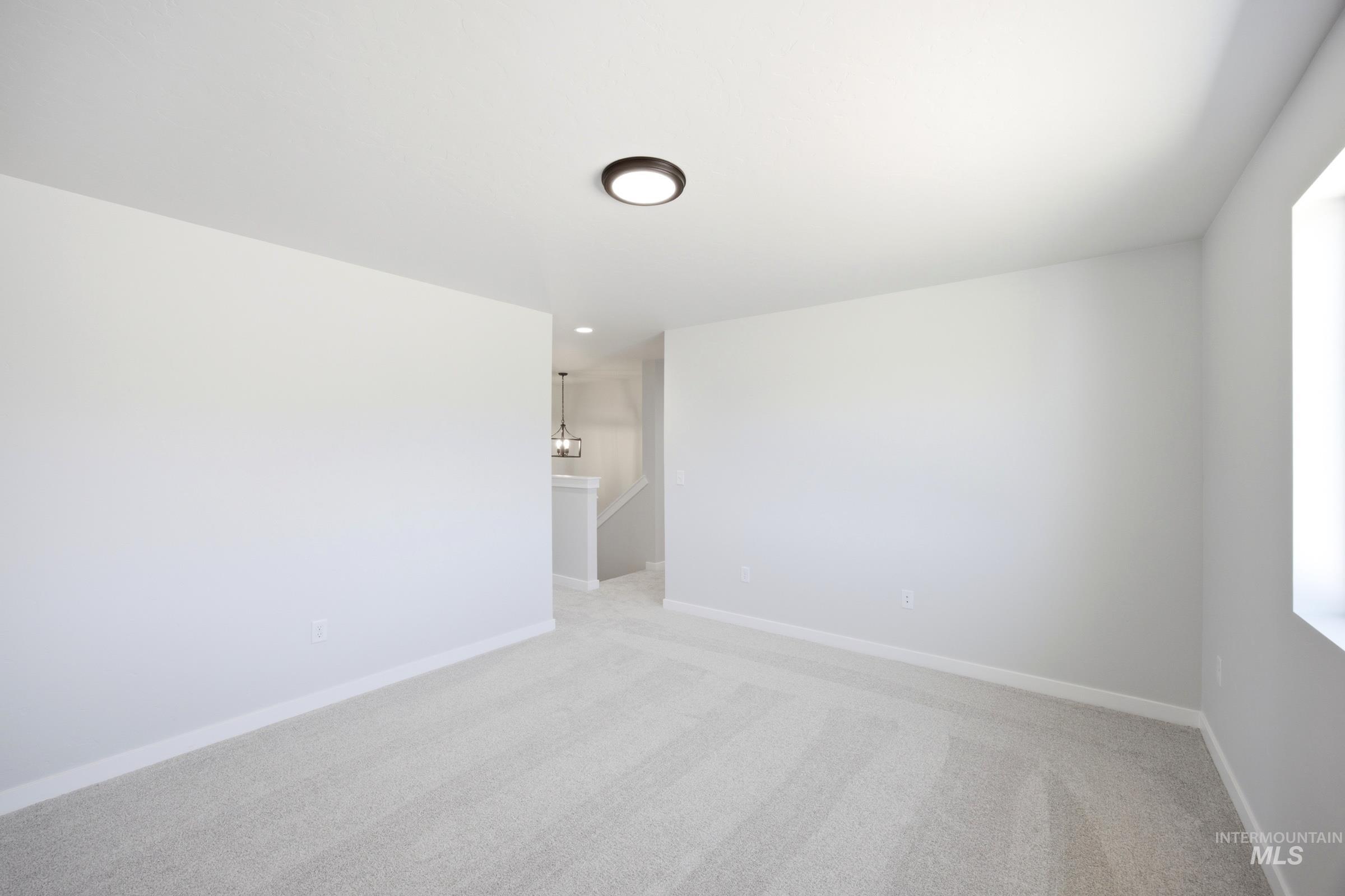 5409 S Edgecomb Way Property Photo 14