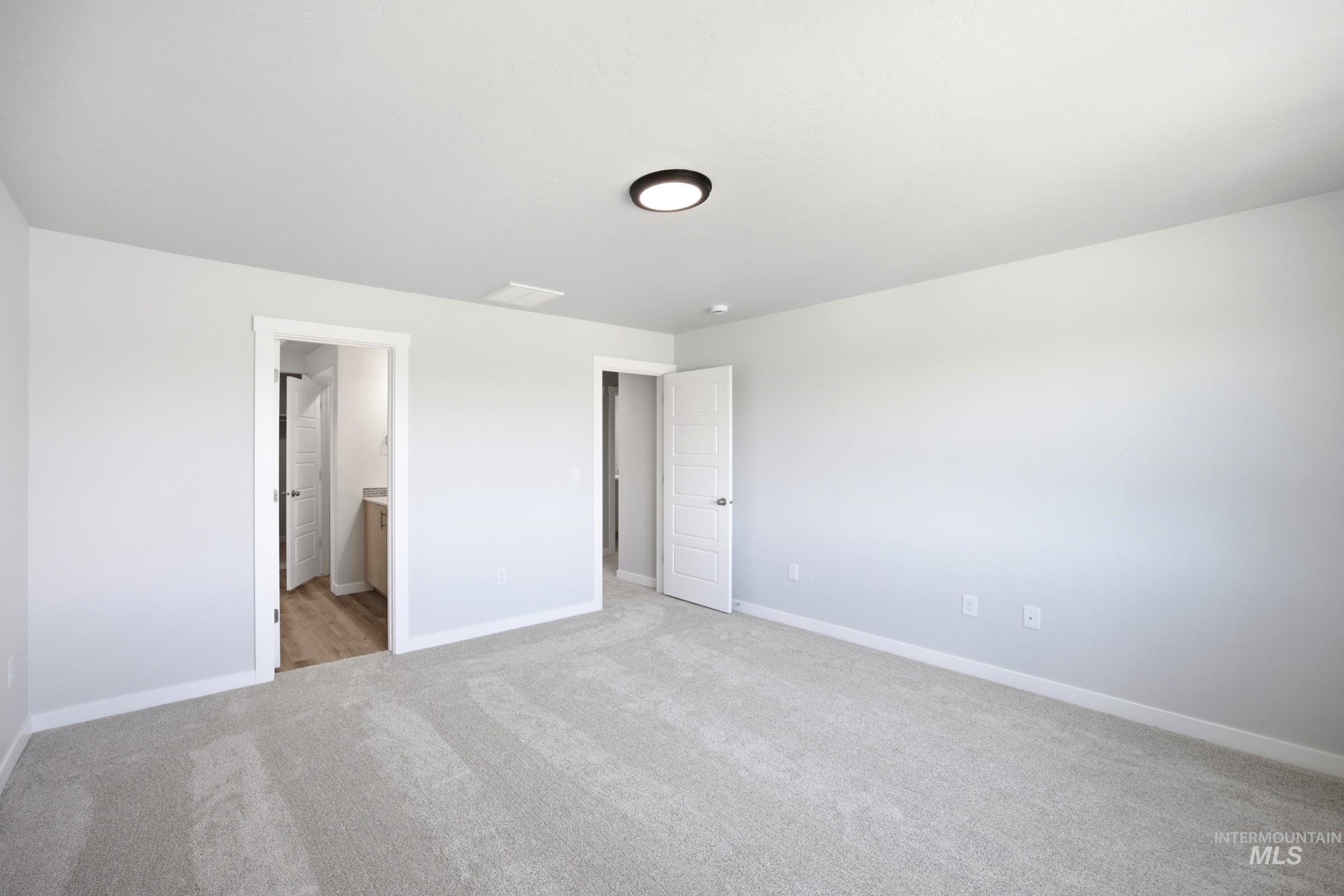 5409 S Edgecomb Way Property Photo 16