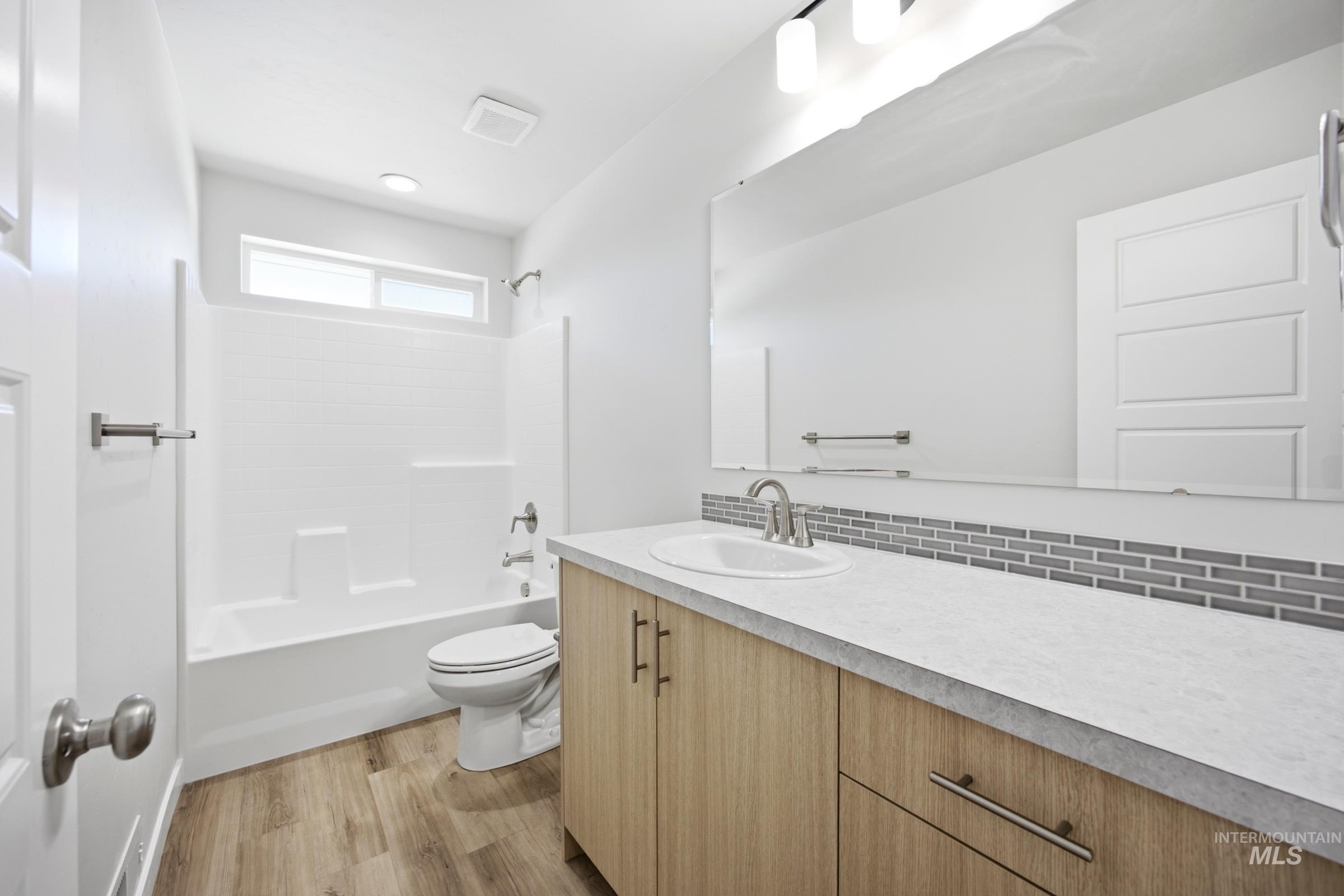 5409 S Edgecomb Way Property Photo 20