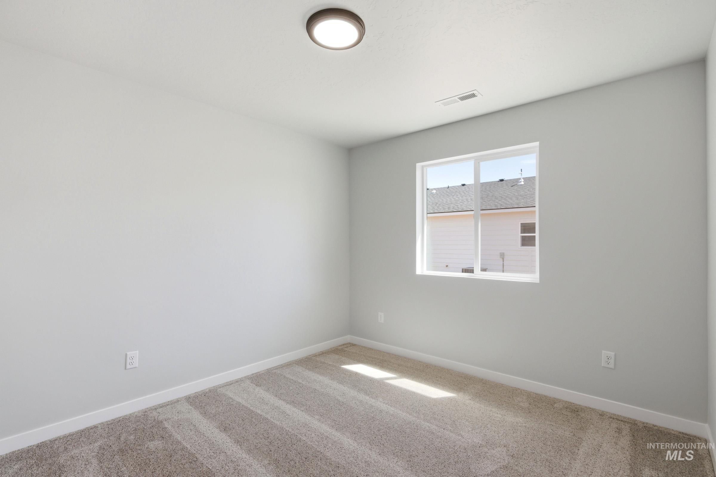 3790 E Freedom Tower Dr Property Photo 4