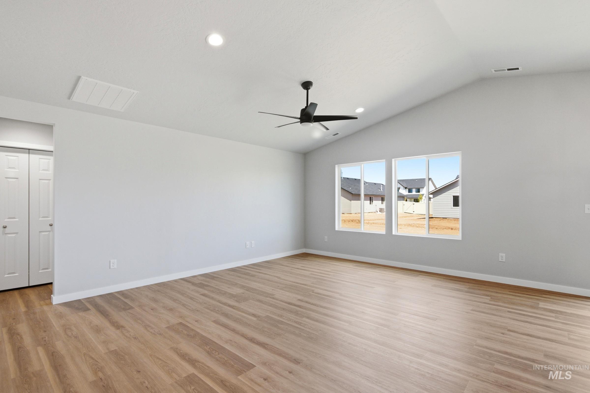 3790 E Freedom Tower Dr Property Photo 9