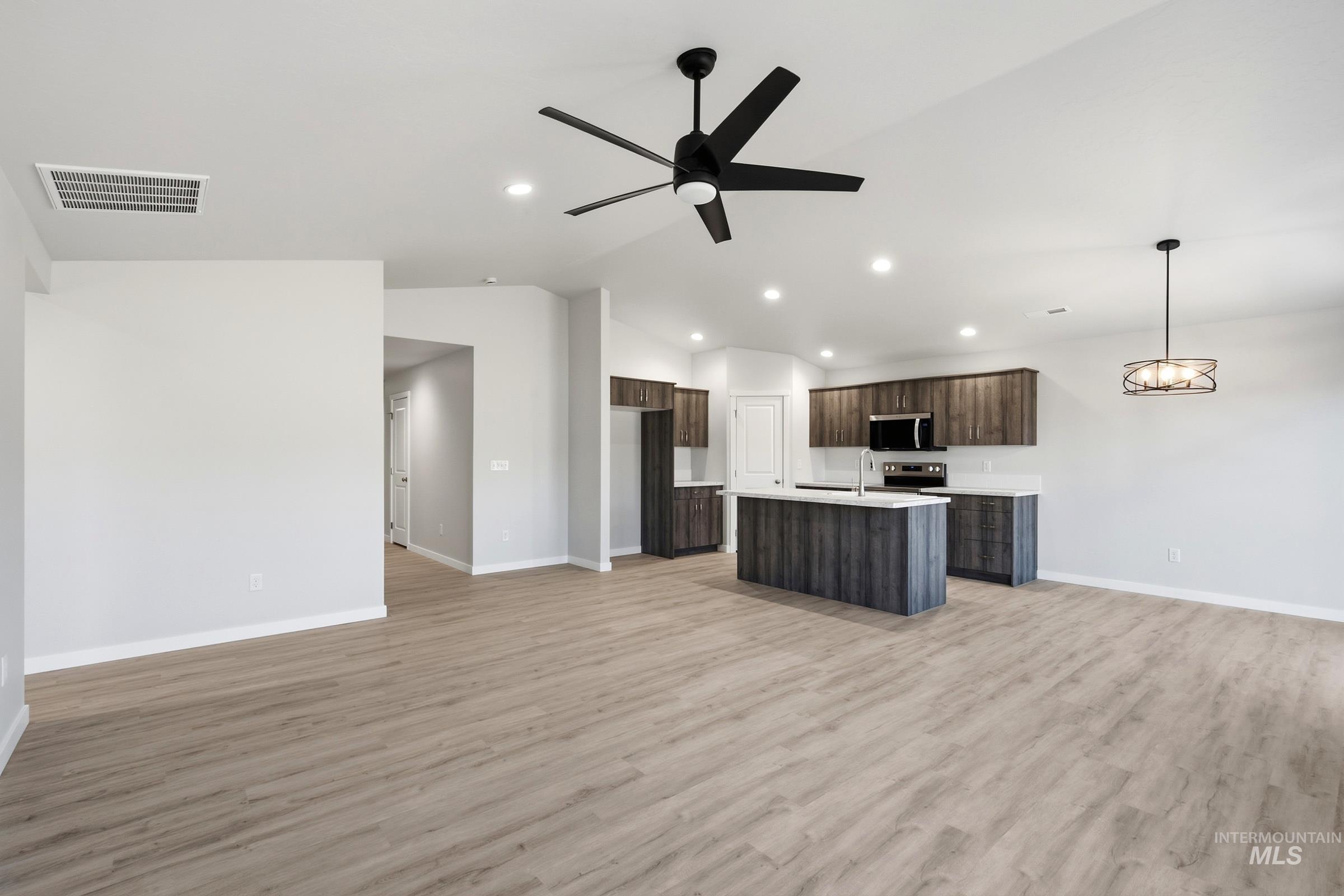 3790 E Freedom Tower Dr Property Photo 10