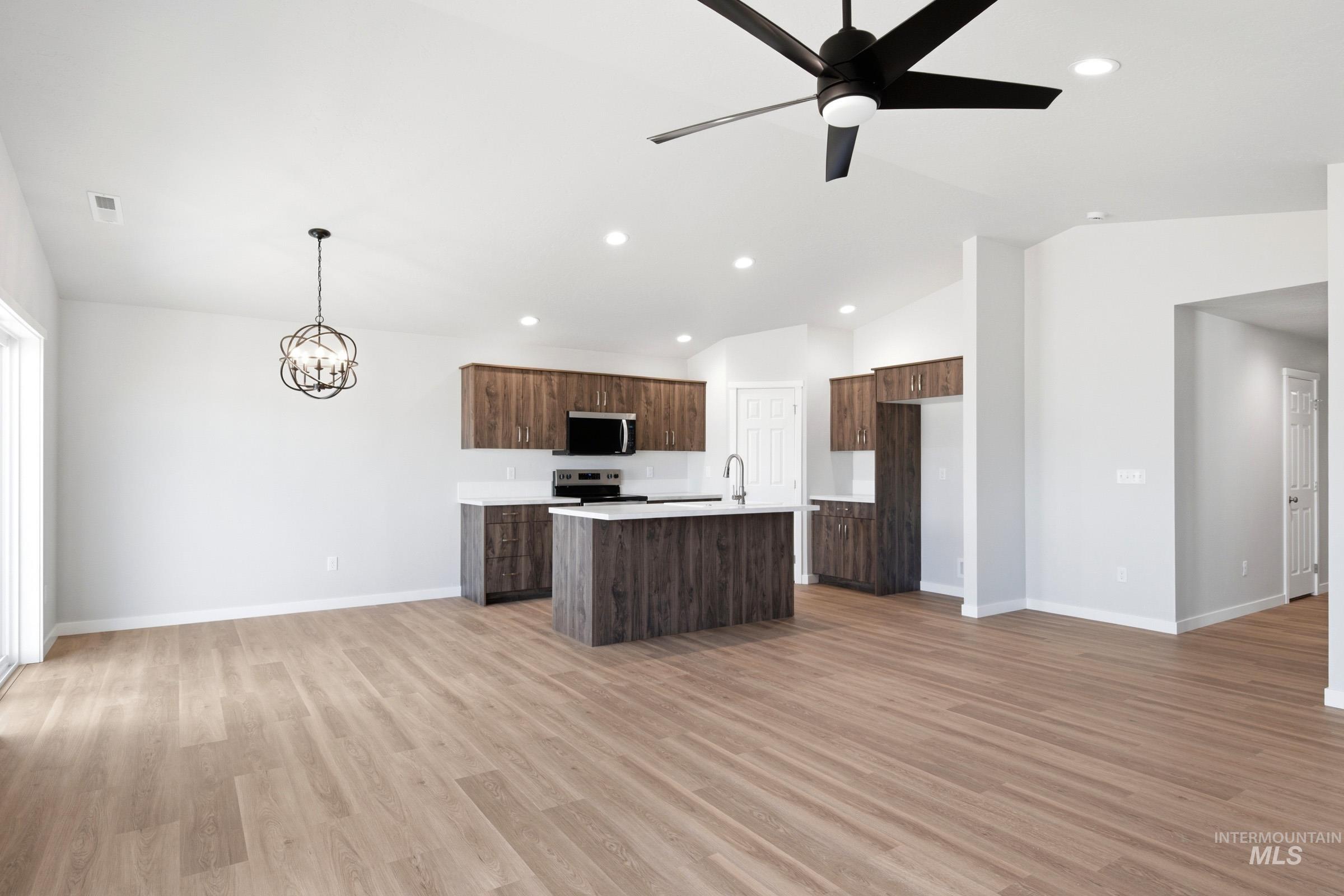 3790 E Freedom Tower Dr Property Photo 15