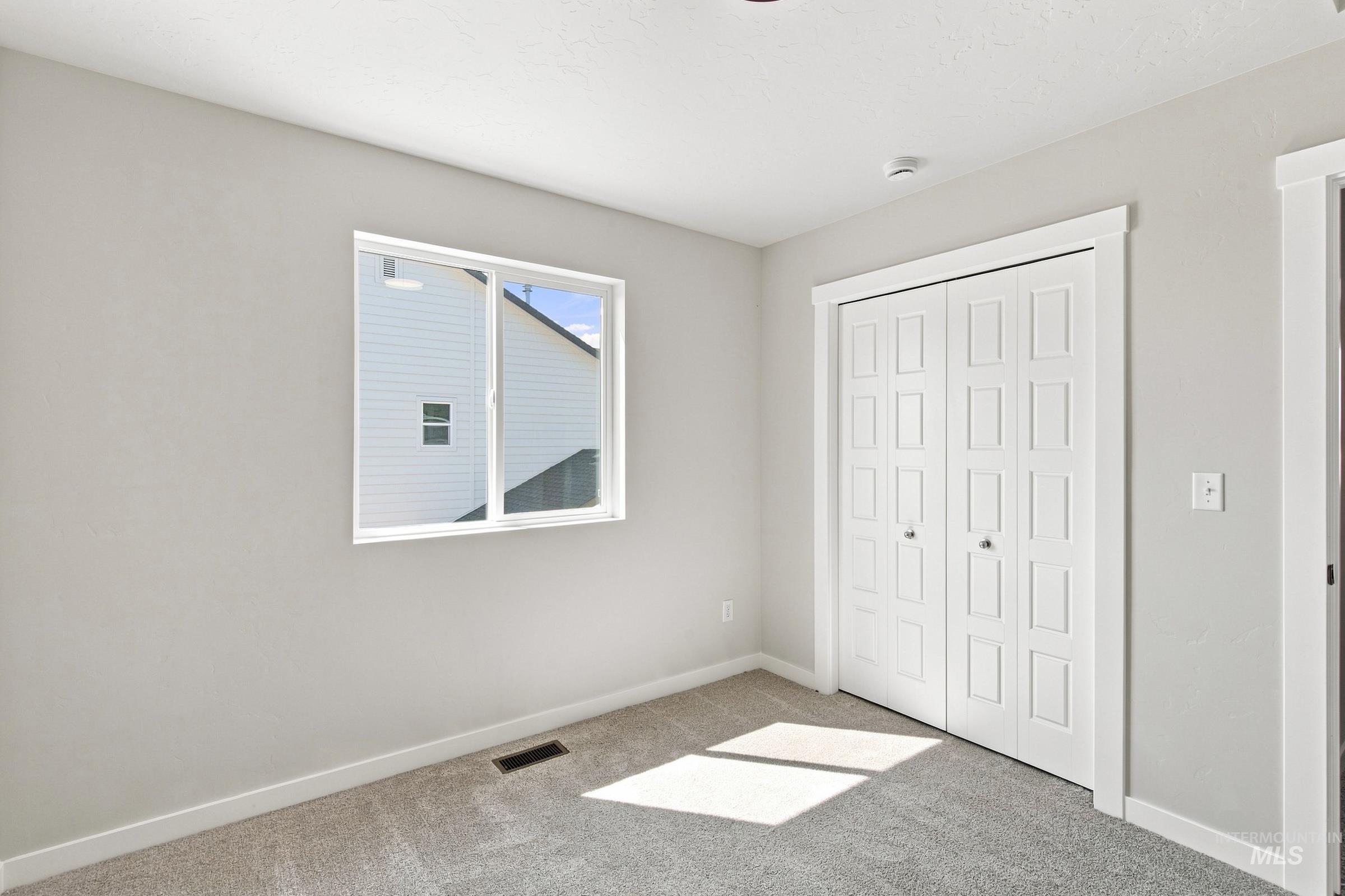 15376 Patriot Ave Property Photo 22