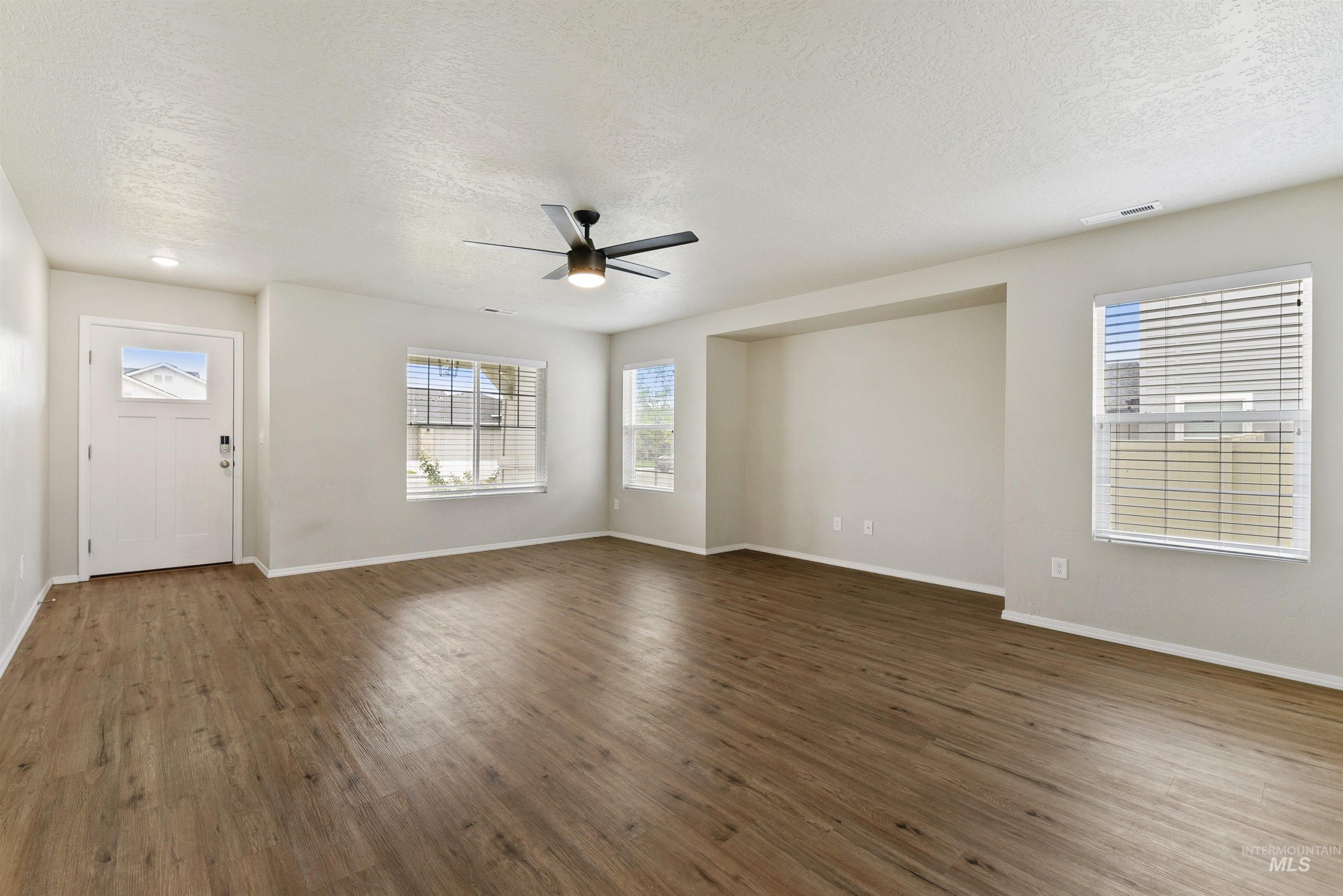 13178 S Wind River Ave Property Photo 7