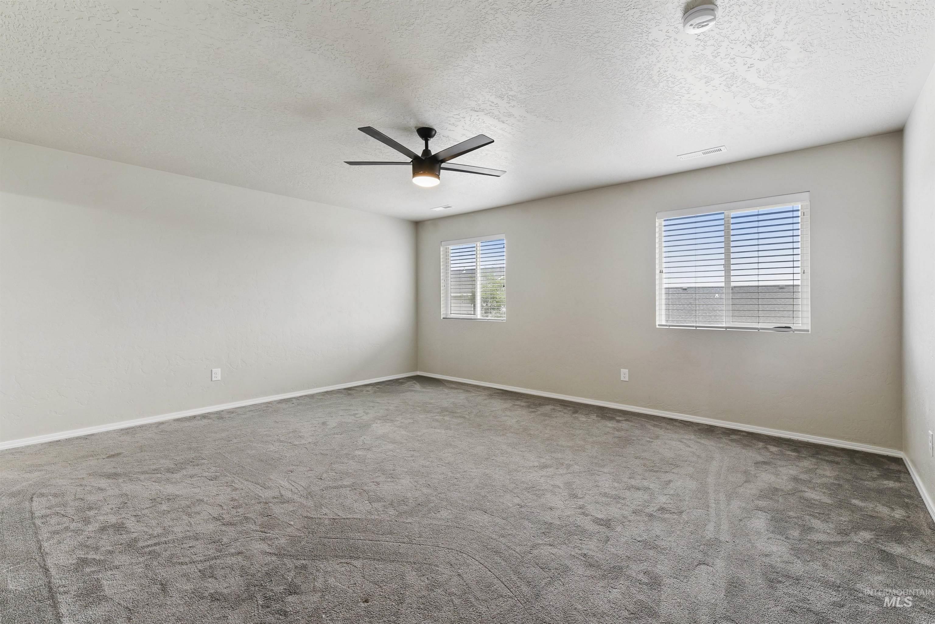 13178 S Wind River Ave Property Photo 14